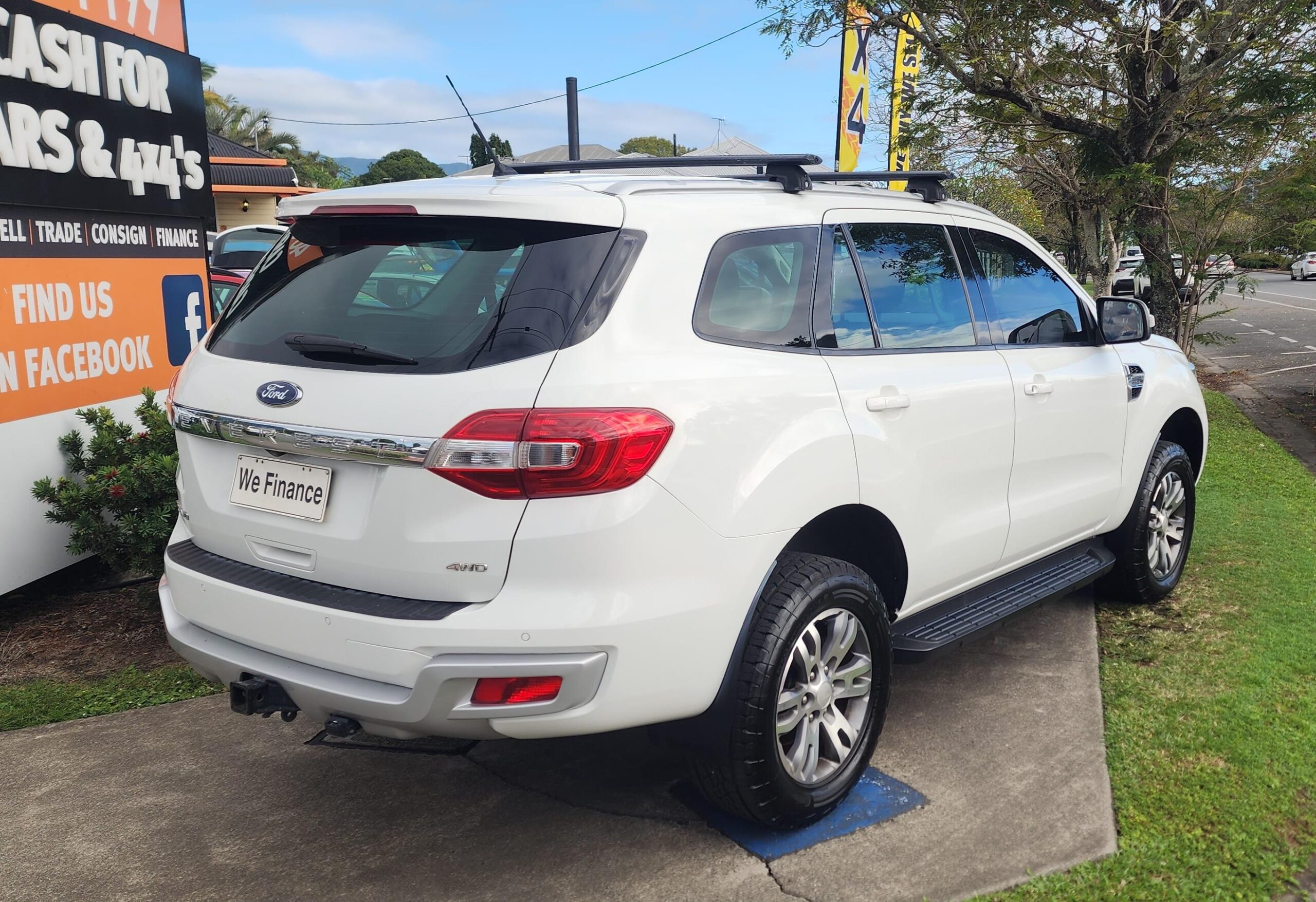 Ford Everest Trend UA Wagon