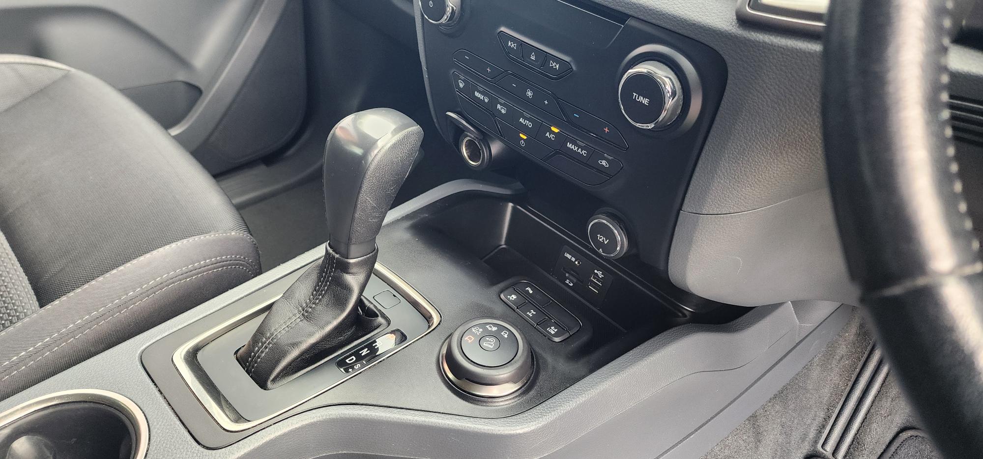 Ford Everest Trend UA Wagon