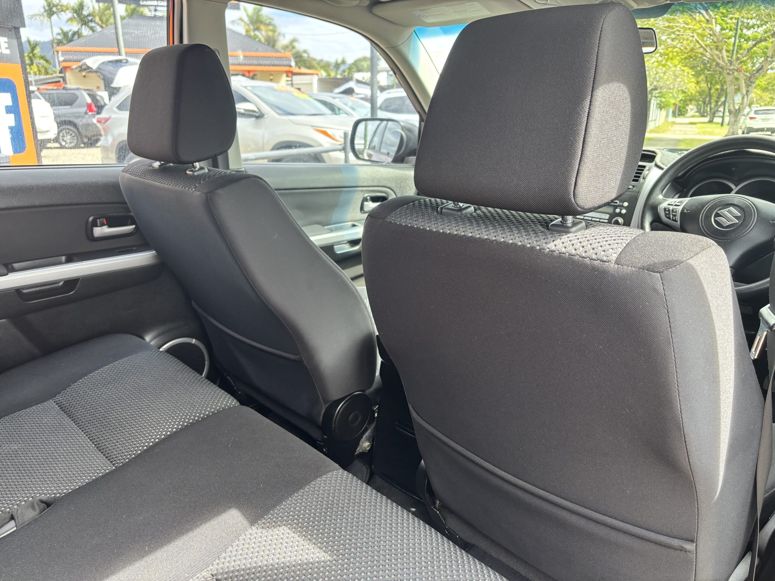 Suzuki Grand Vitara JB Wagon