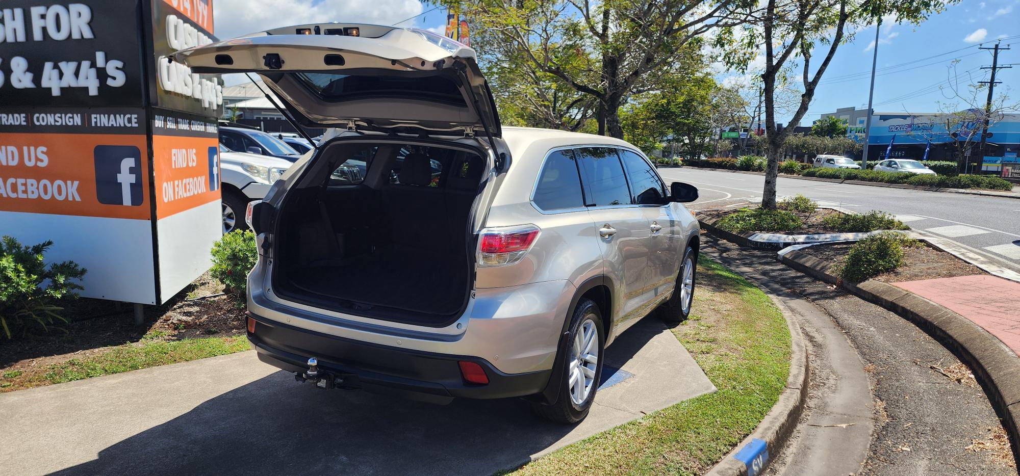 Toyota Kluger GX GSU50R Wagon