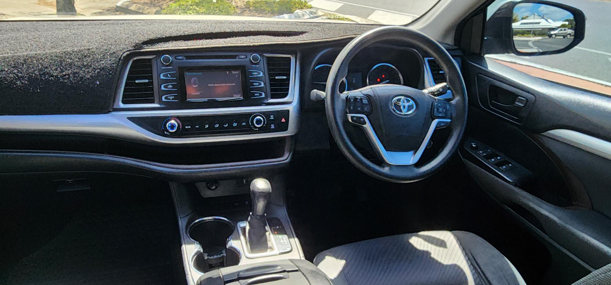 Toyota Kluger GX GSU50R Wagon