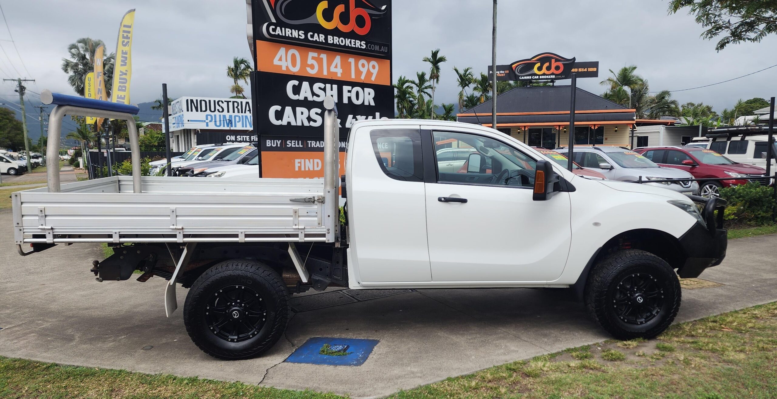Mazda Bt-50 XT Extended Cab Chassis