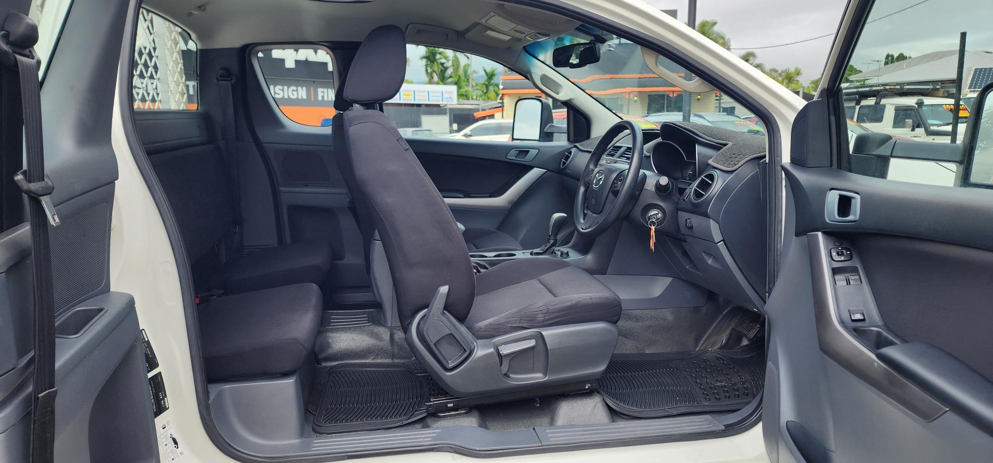 Mazda Bt-50 XT Extended Cab Chassis