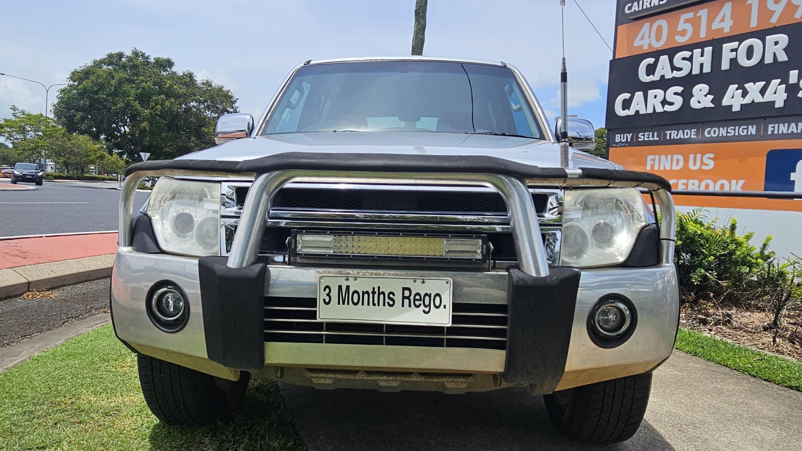 Mitsubishi Pajero RX Wagon