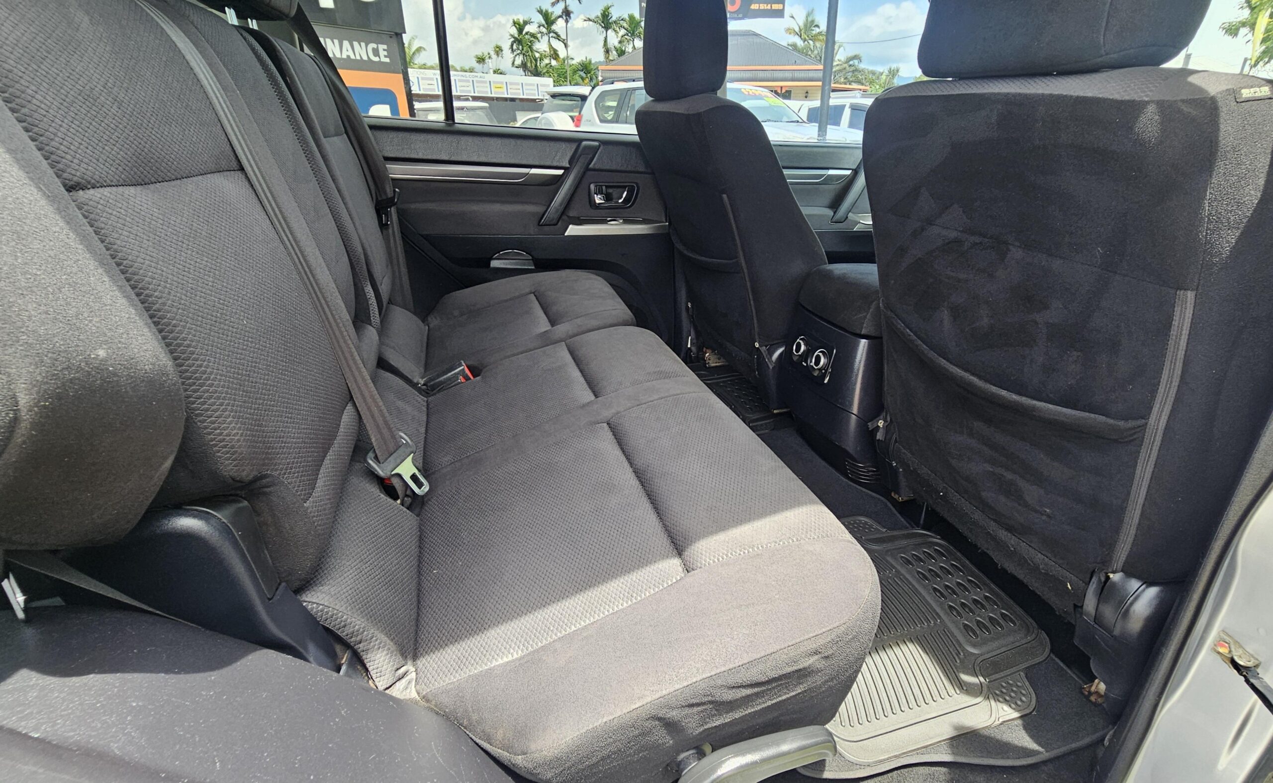 Mitsubishi Pajero RX Wagon