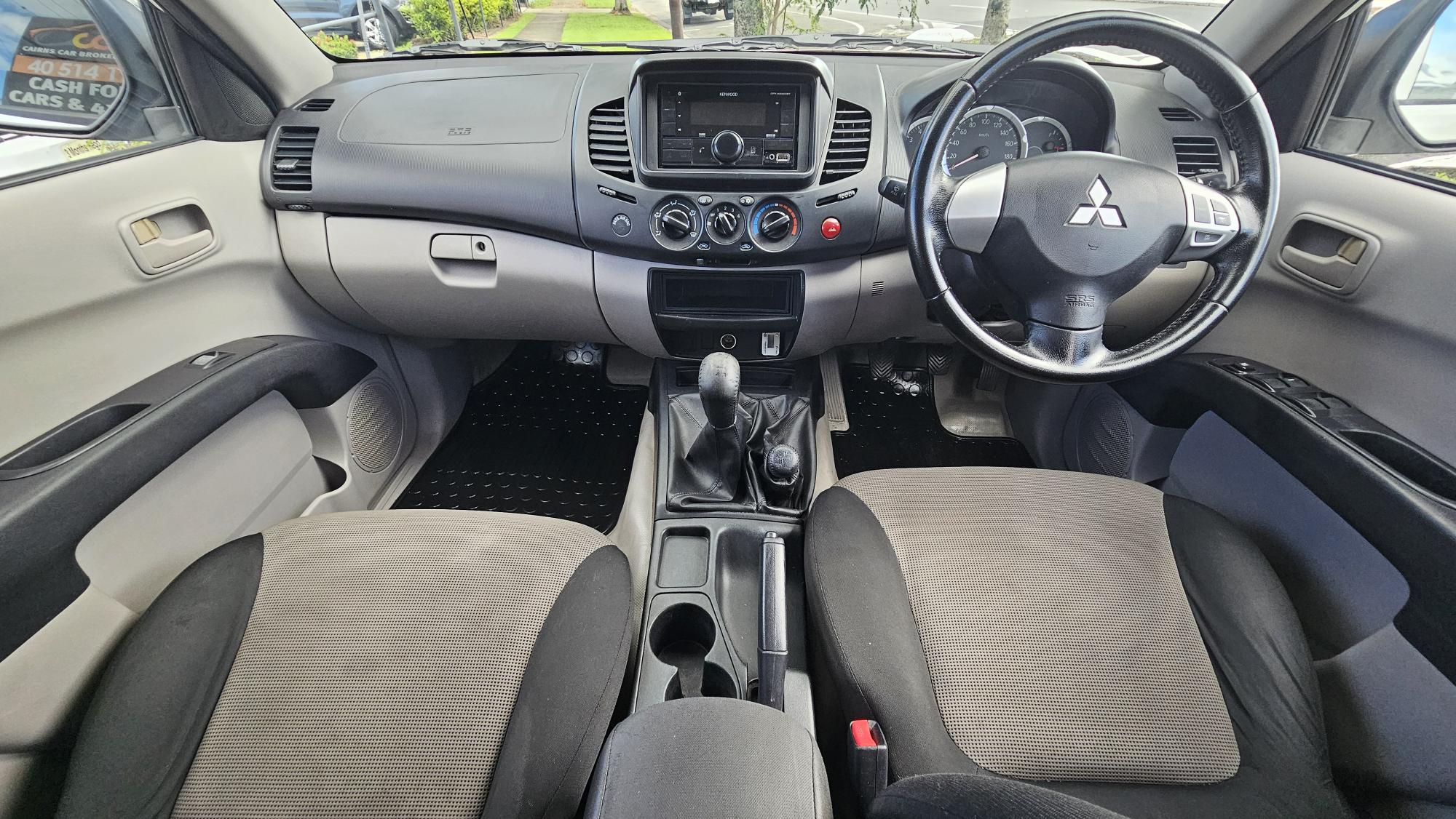 Mitsubishi Triton GLX Utility