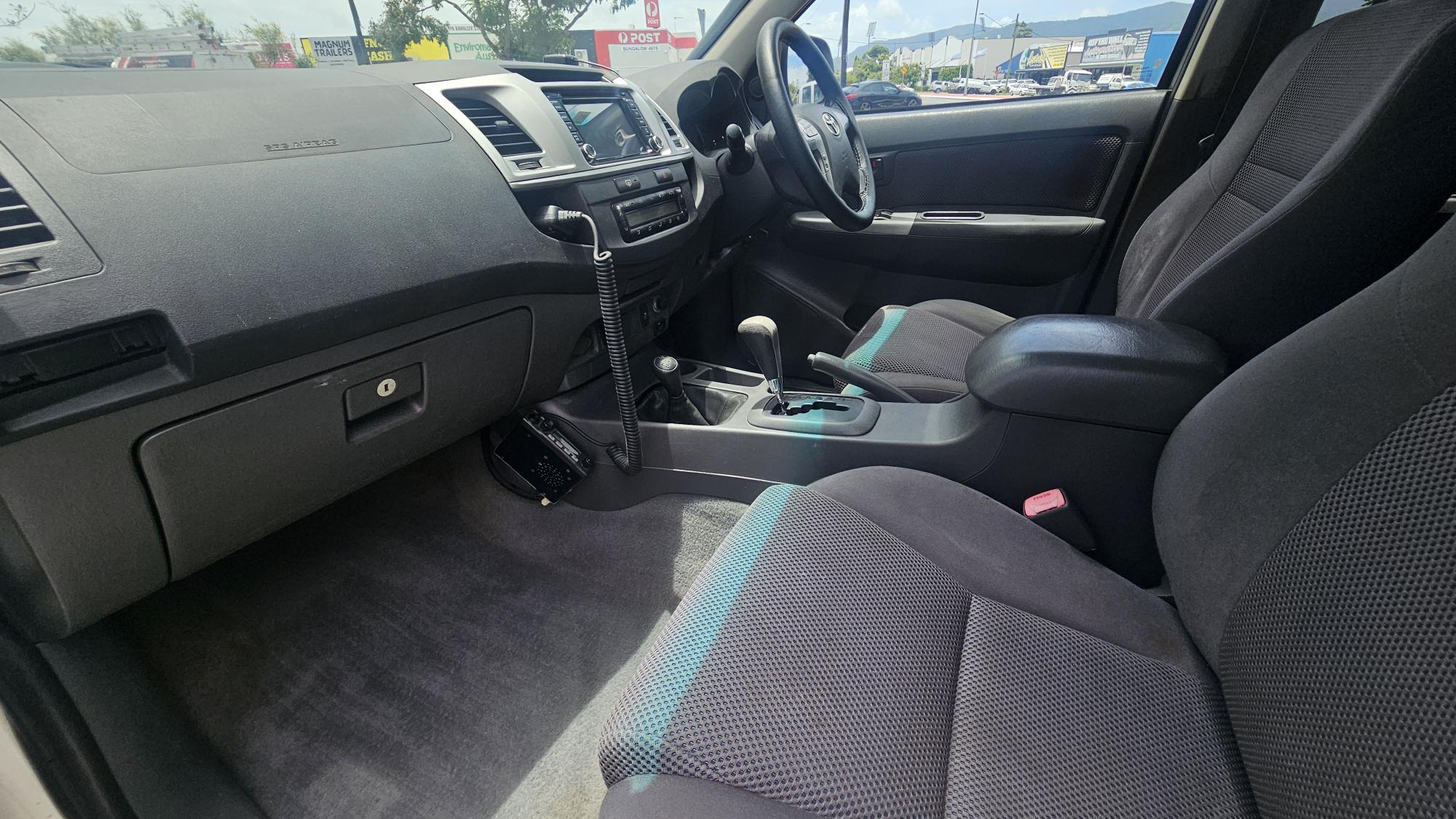 Toyota Hilux SR5 Dual Cab Utility