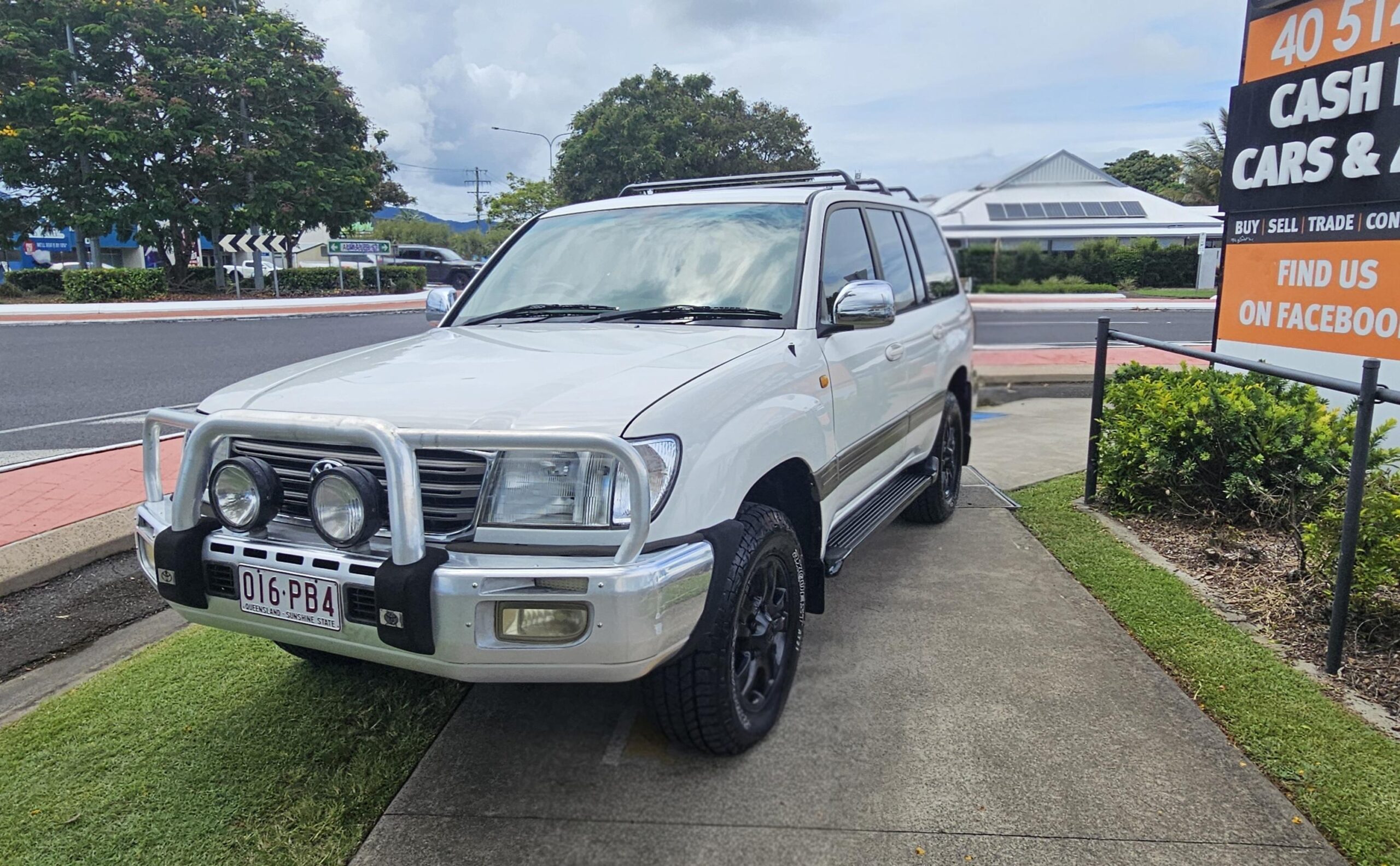 Toyota Landcruiser Sahara Wagon