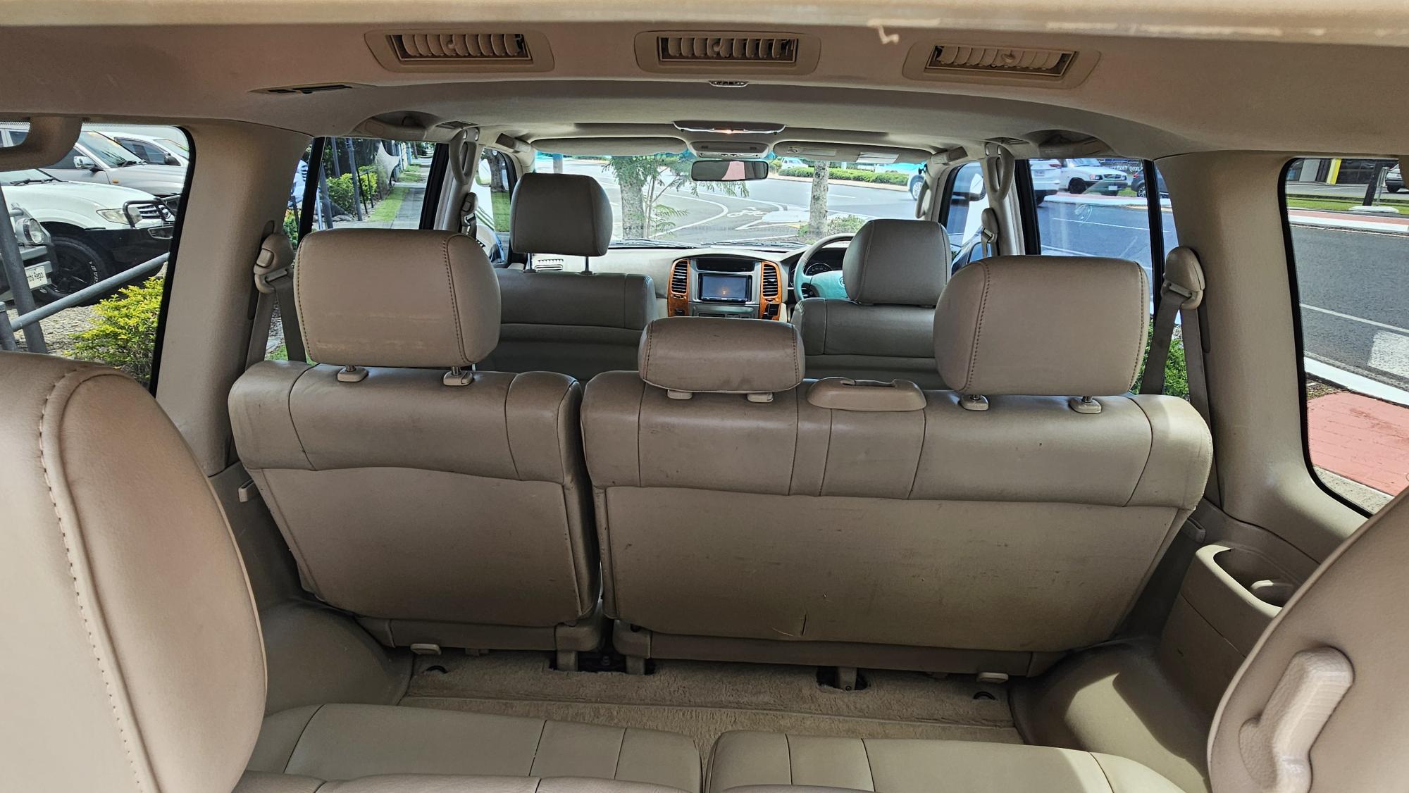 Toyota Landcruiser Sahara Wagon