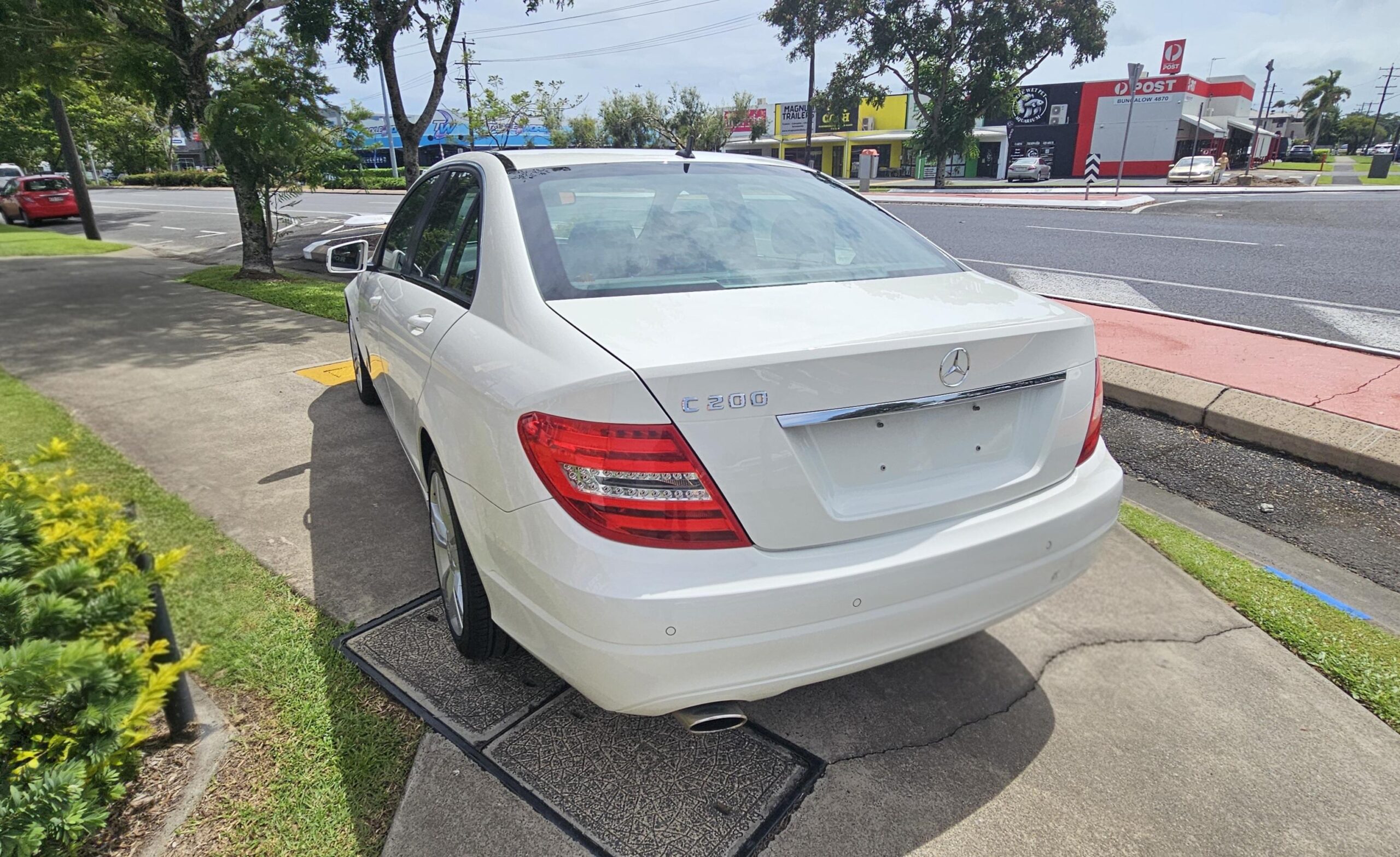 Mercedes C200 BLUEEFFICIENCY AVANTGARDE Sedan