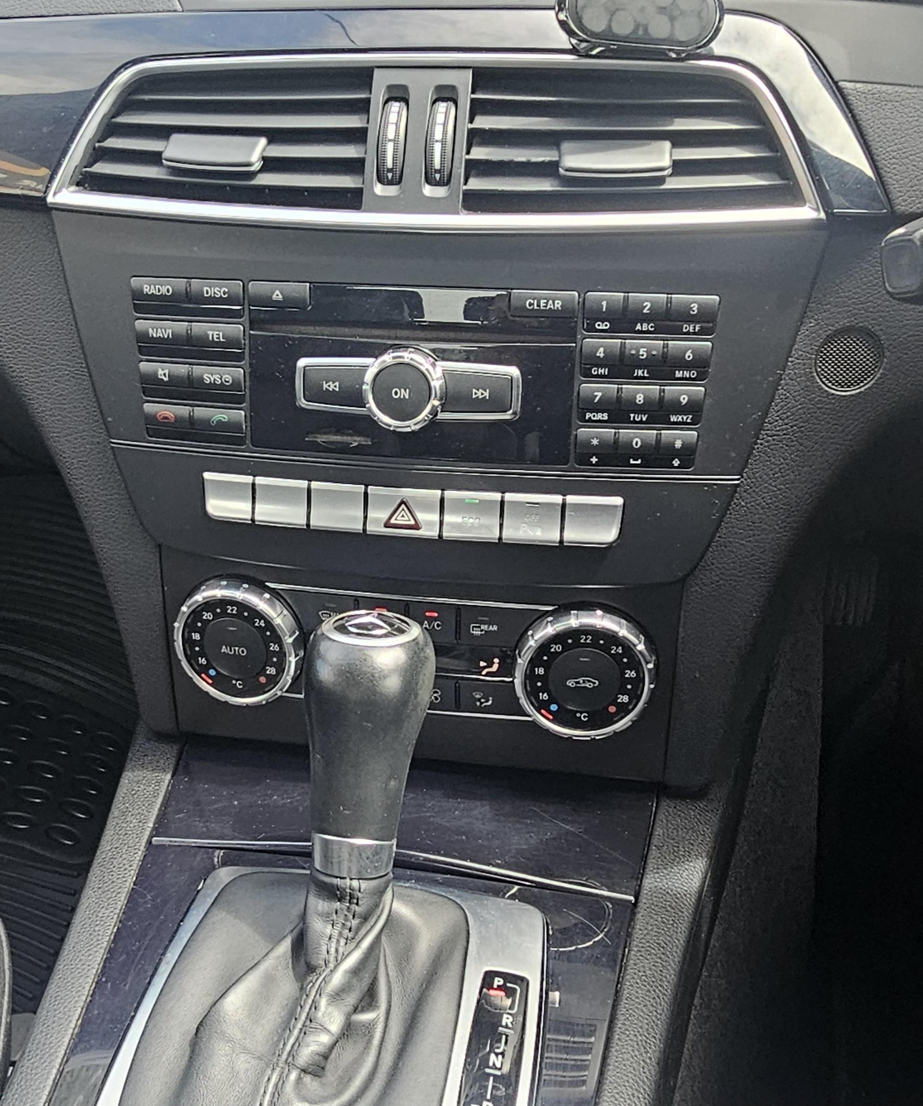 Mercedes C200 BLUEEFFICIENCY AVANTGARDE Sedan