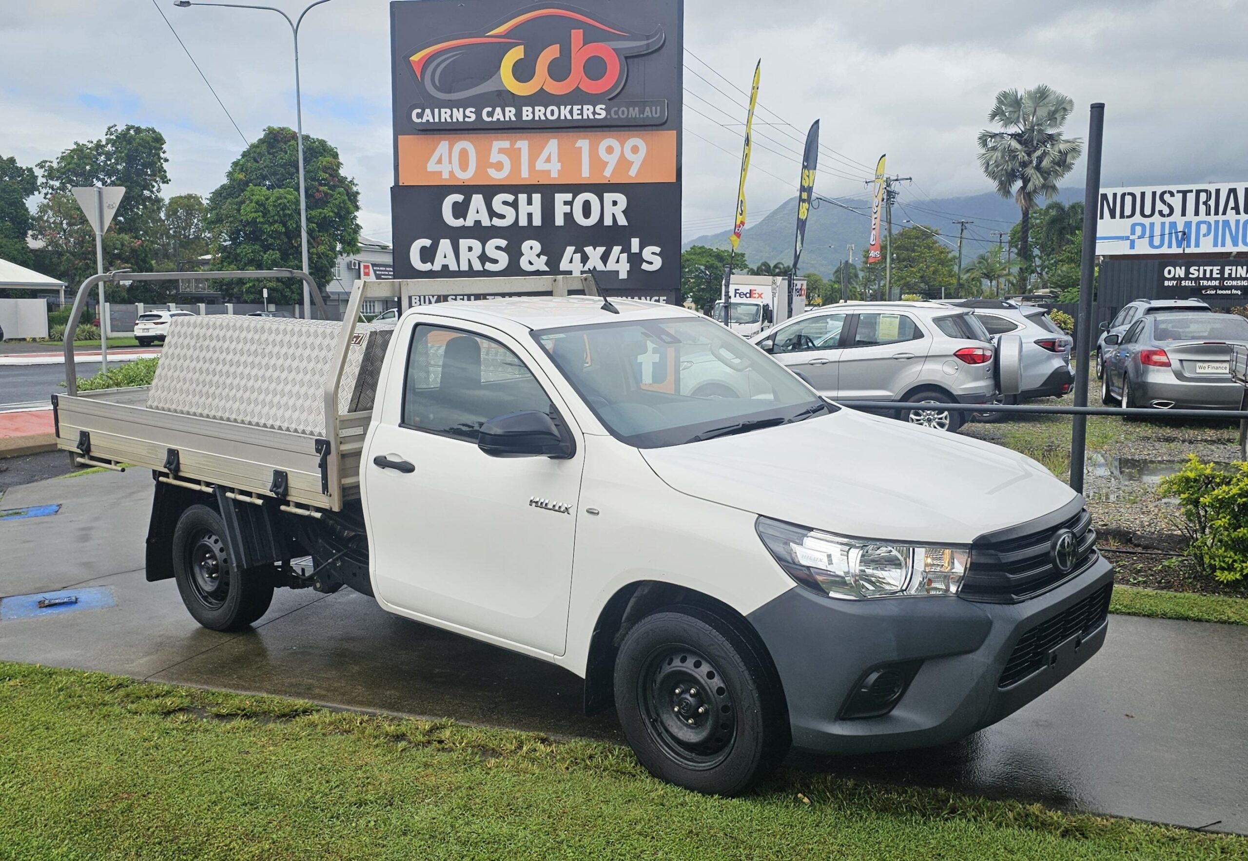 Toyota Hilux Workmate Utility