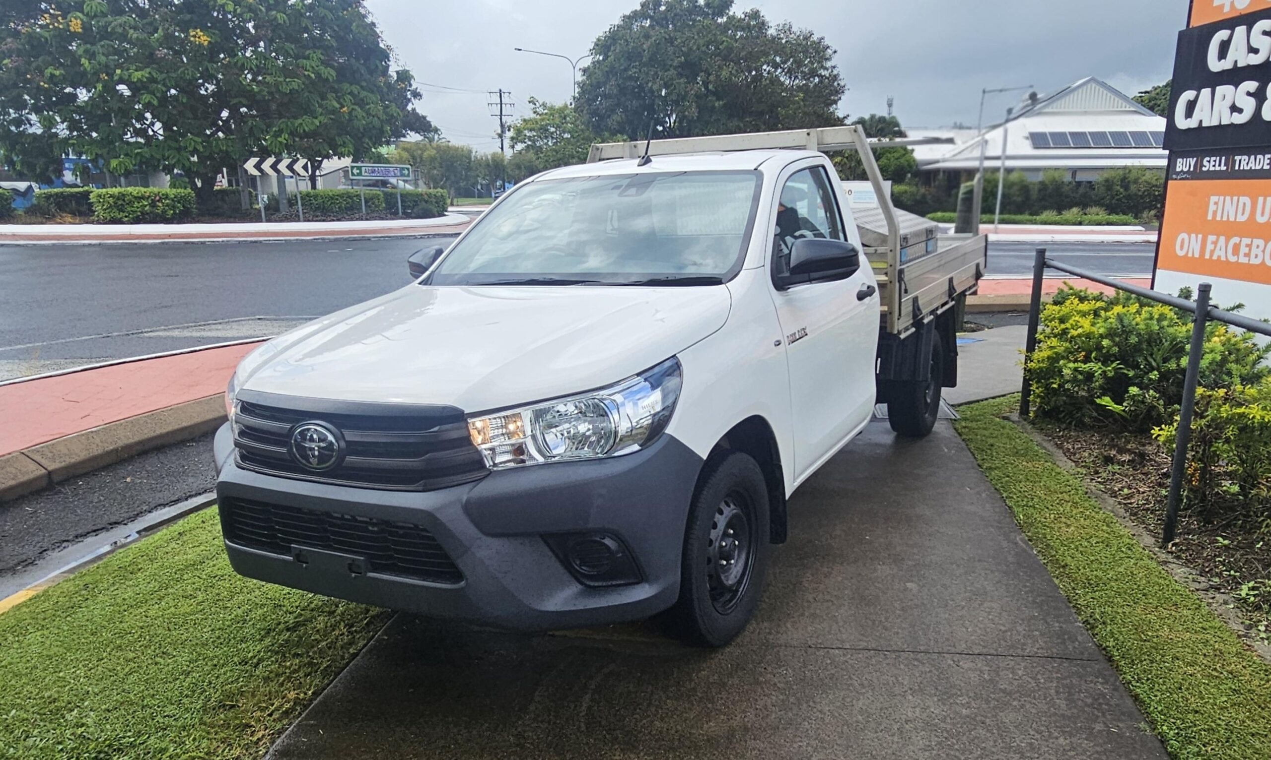 Toyota Hilux Workmate Utility