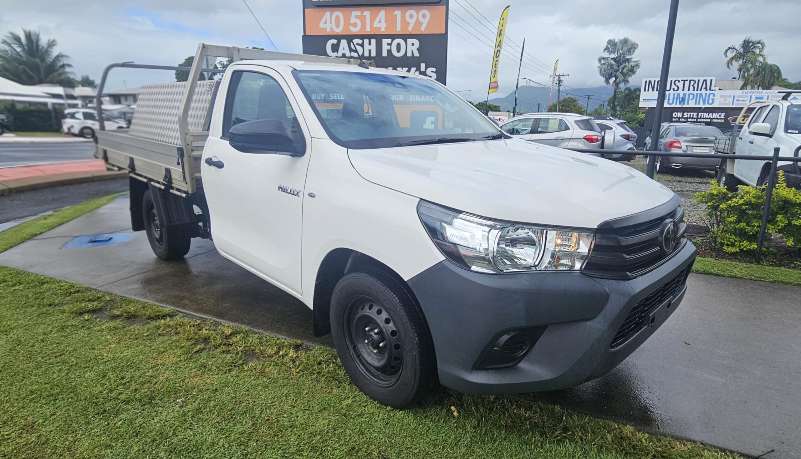 Toyota Hilux Workmate Utility