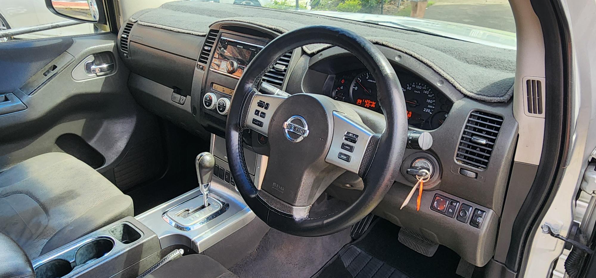 Nissan Navara ST Utility