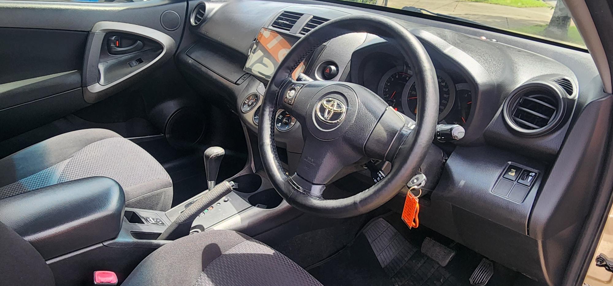 Toyota Rav4 Cruiser Wagon