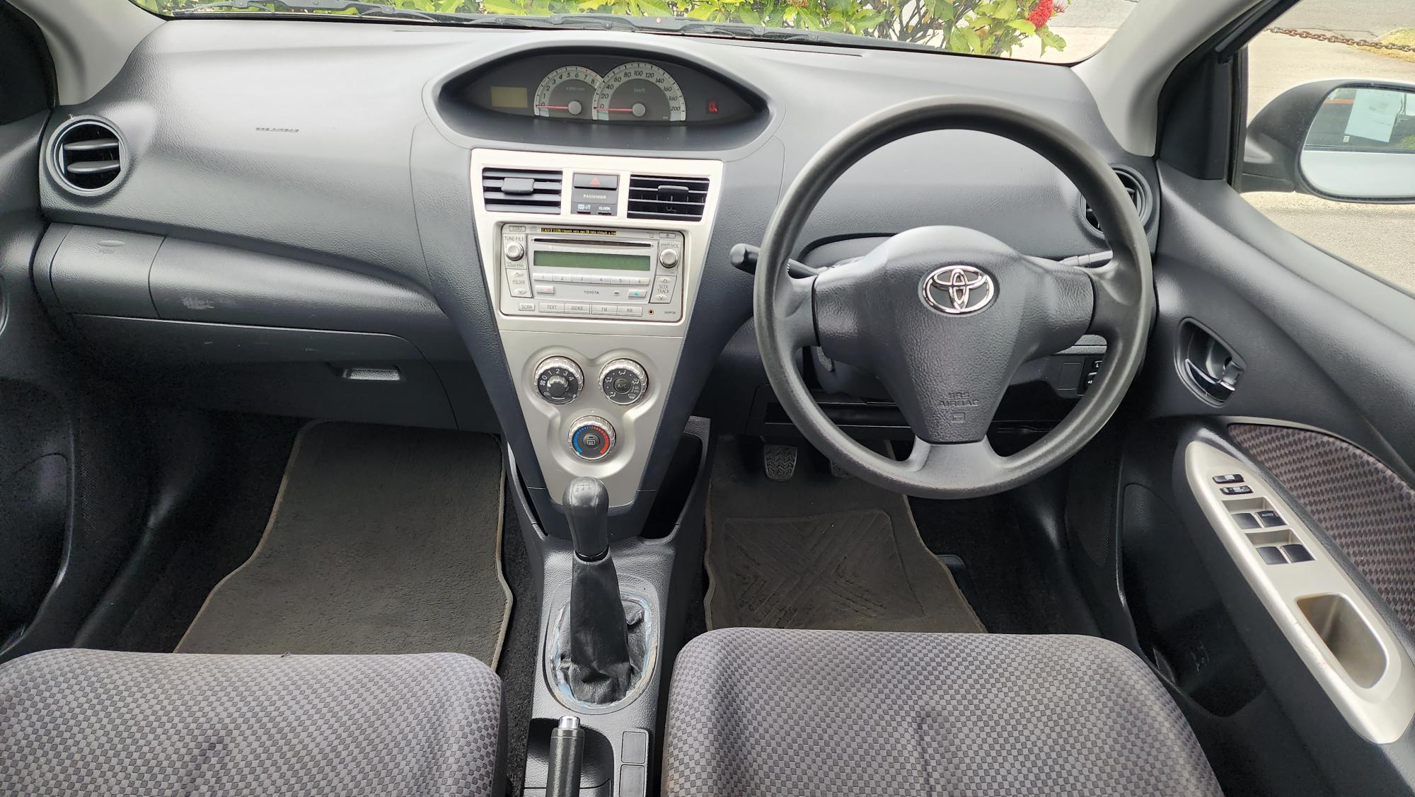 Toyota Yaris YRX Sedan