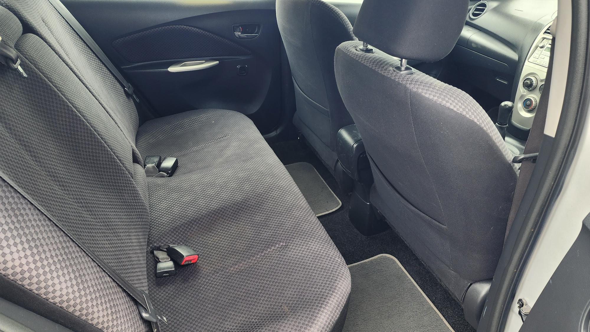 Toyota Yaris YRX Sedan