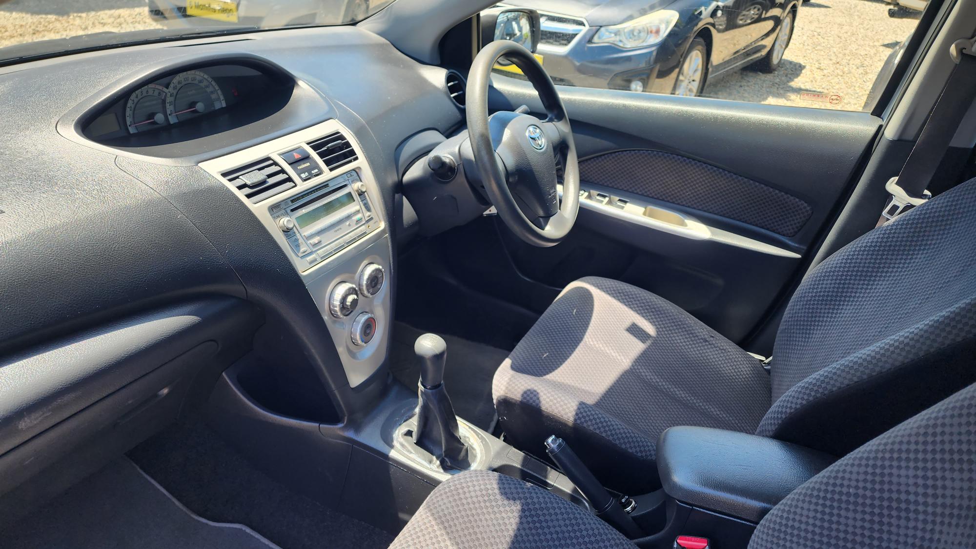 Toyota Yaris YRX Sedan