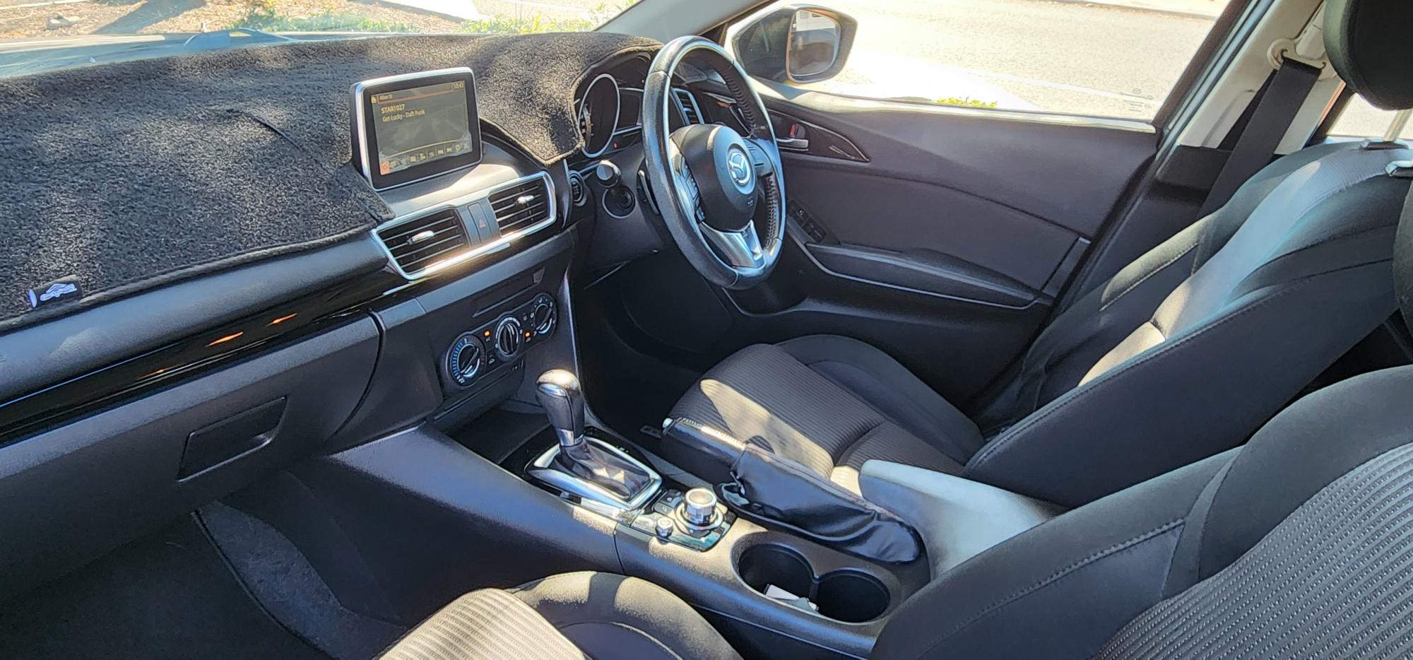 Mazda 3 MAXX Hatch