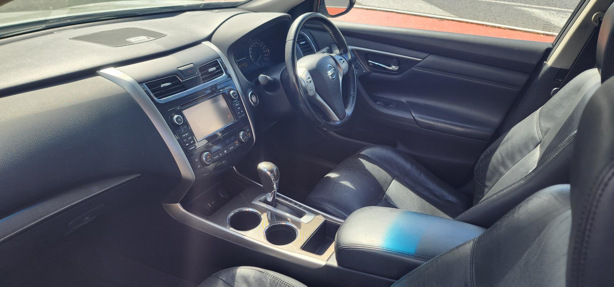 Nissan Altima ST-L X-Tronic Sedan