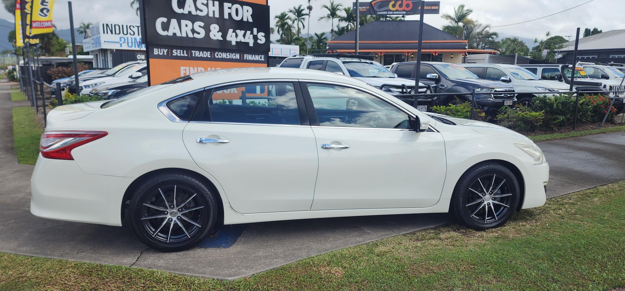 Nissan Altima ST-L X-Tronic Sedan