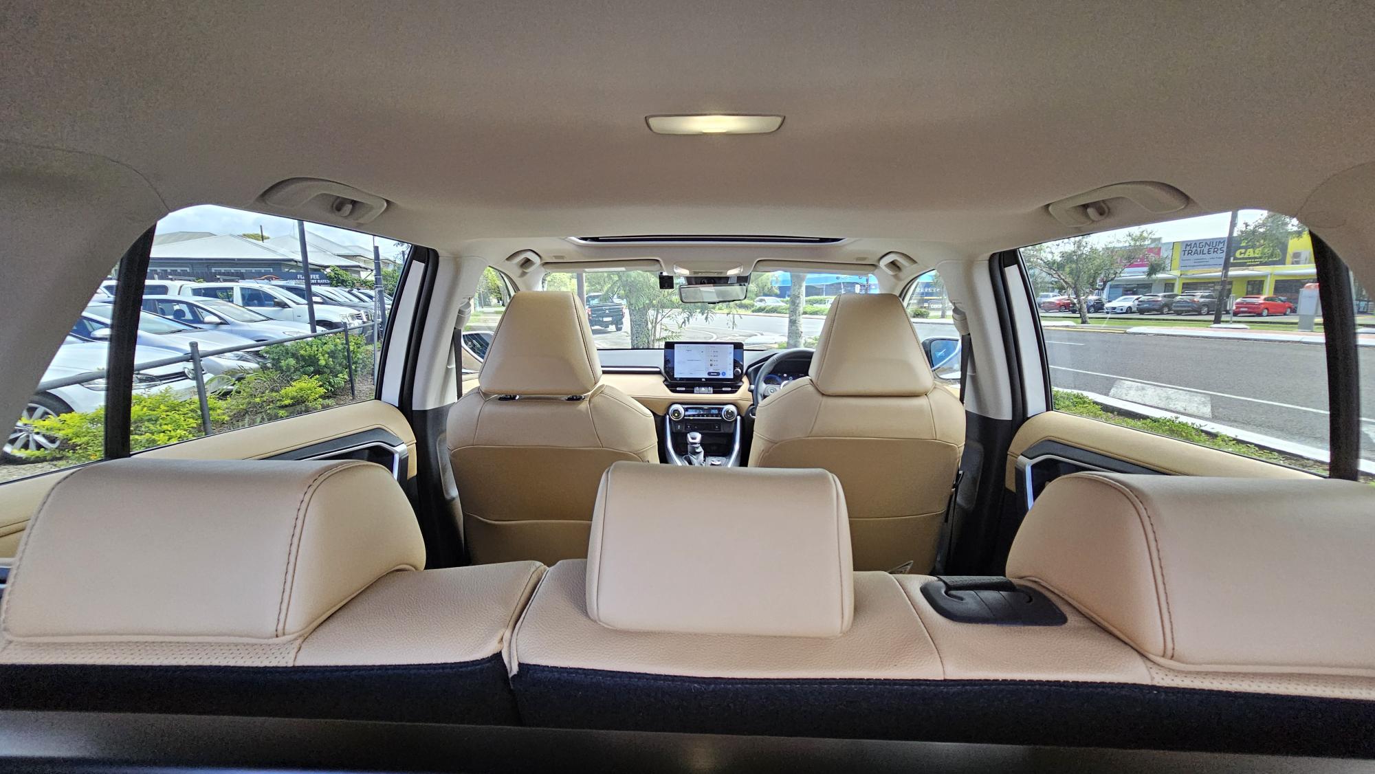 Toyota Rav4 Cruiser Hybrid Wagon