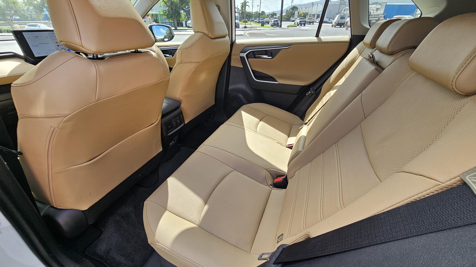 Toyota Rav4 Cruiser Hybrid Wagon