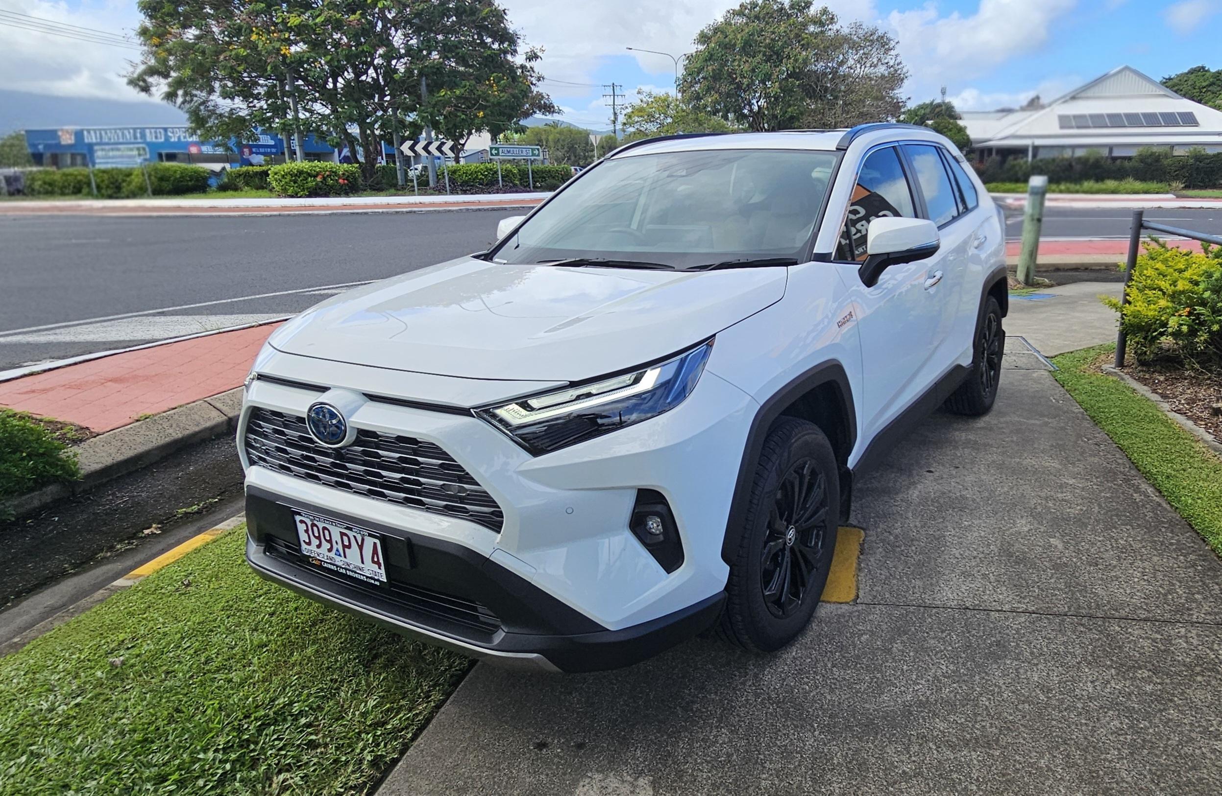 Toyota Rav4 Cruiser Hybrid Wagon