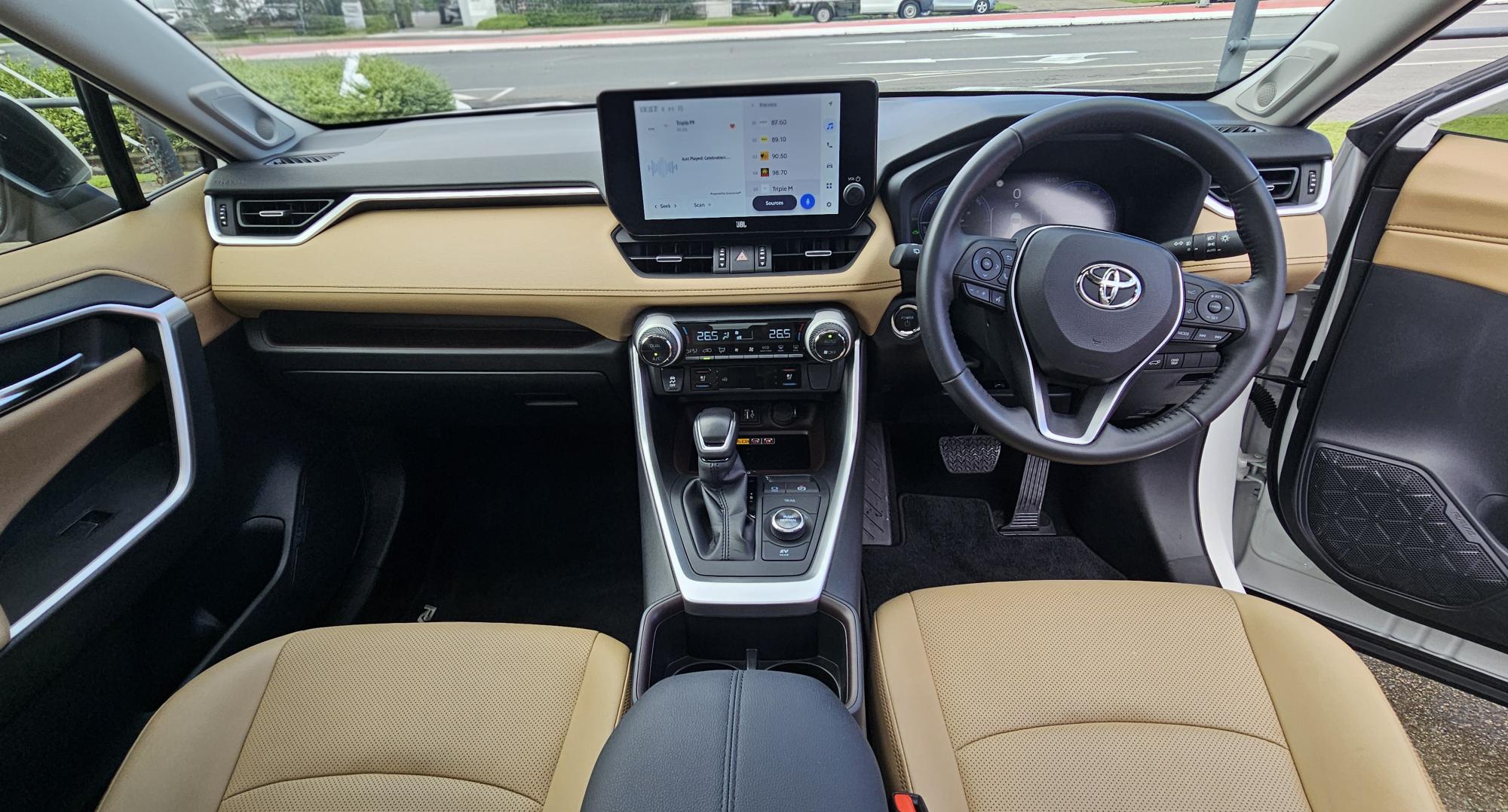 Toyota Rav4 Cruiser Hybrid Wagon