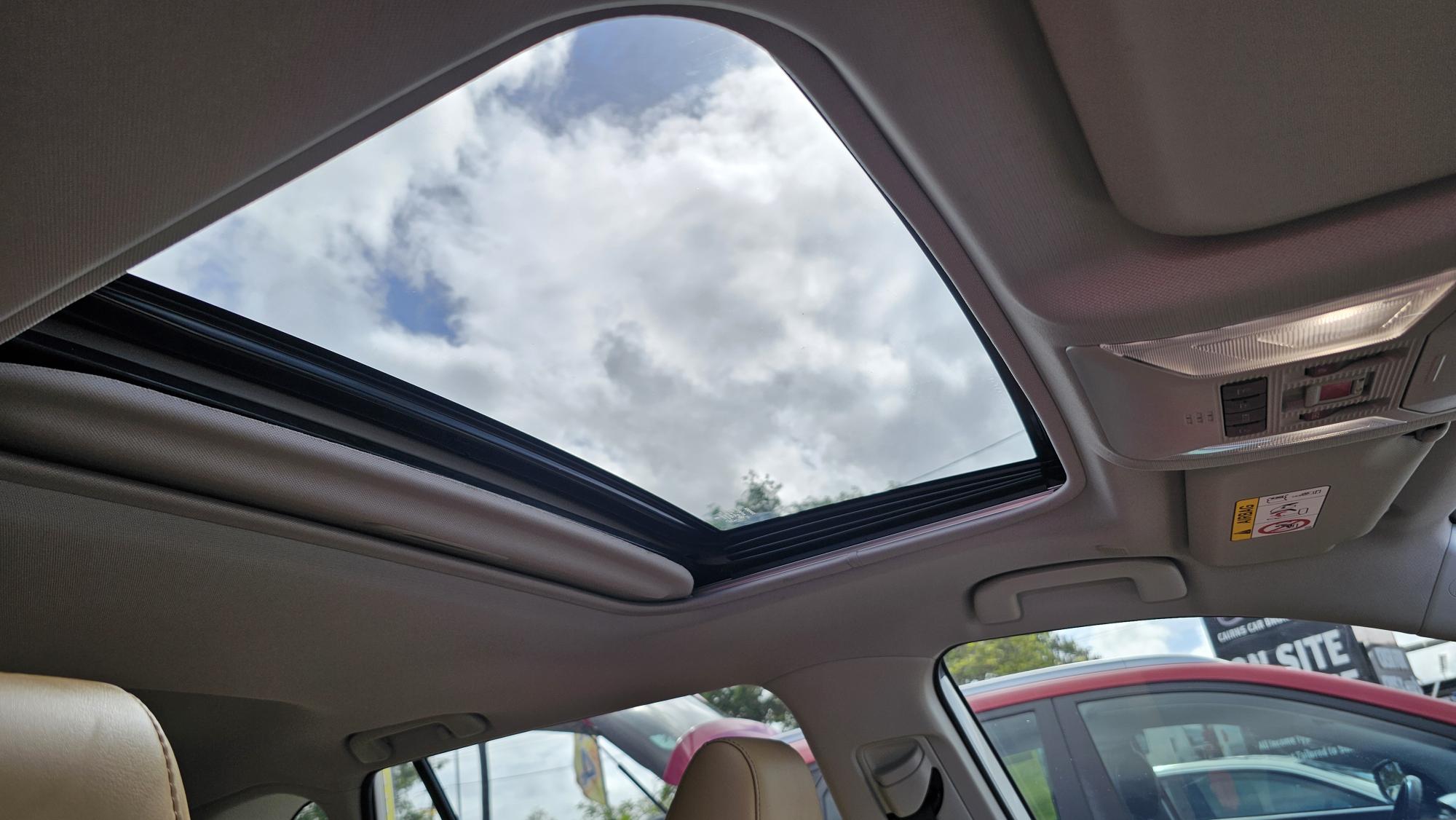 Toyota Rav4 Cruiser Hybrid Wagon