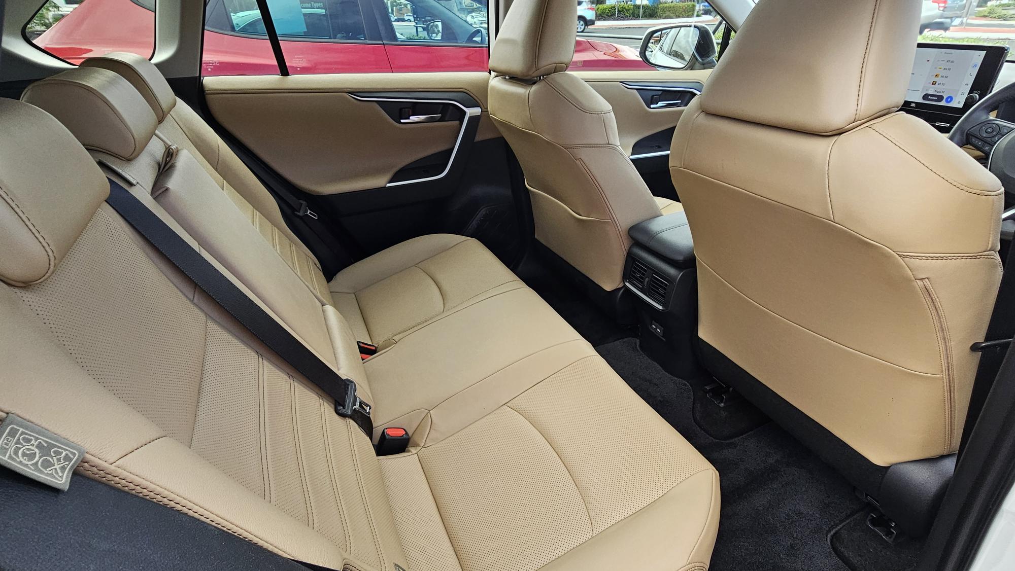 Toyota Rav4 Cruiser Hybrid Wagon