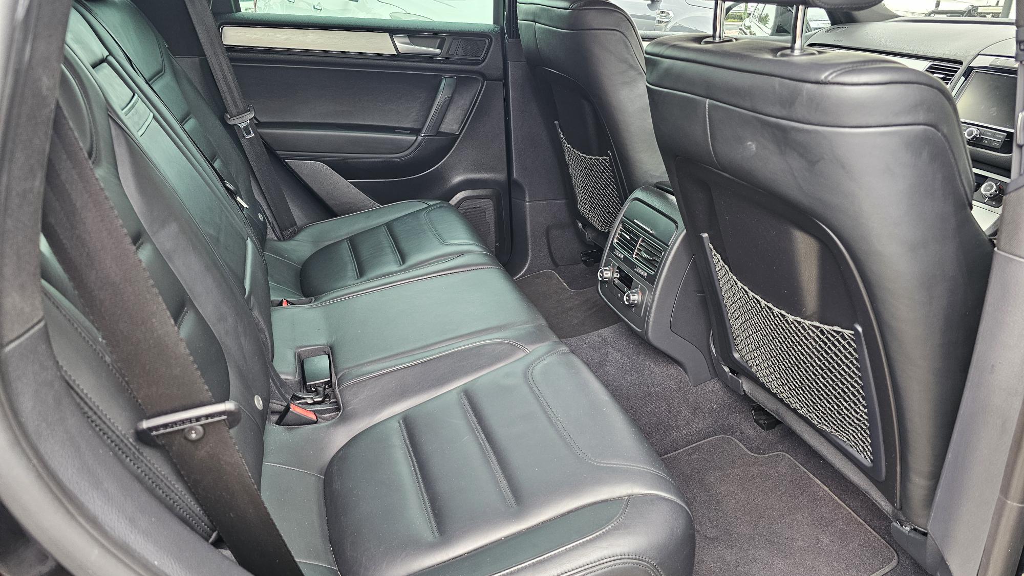 Volkswagen Touareg V6 TDI Wagon