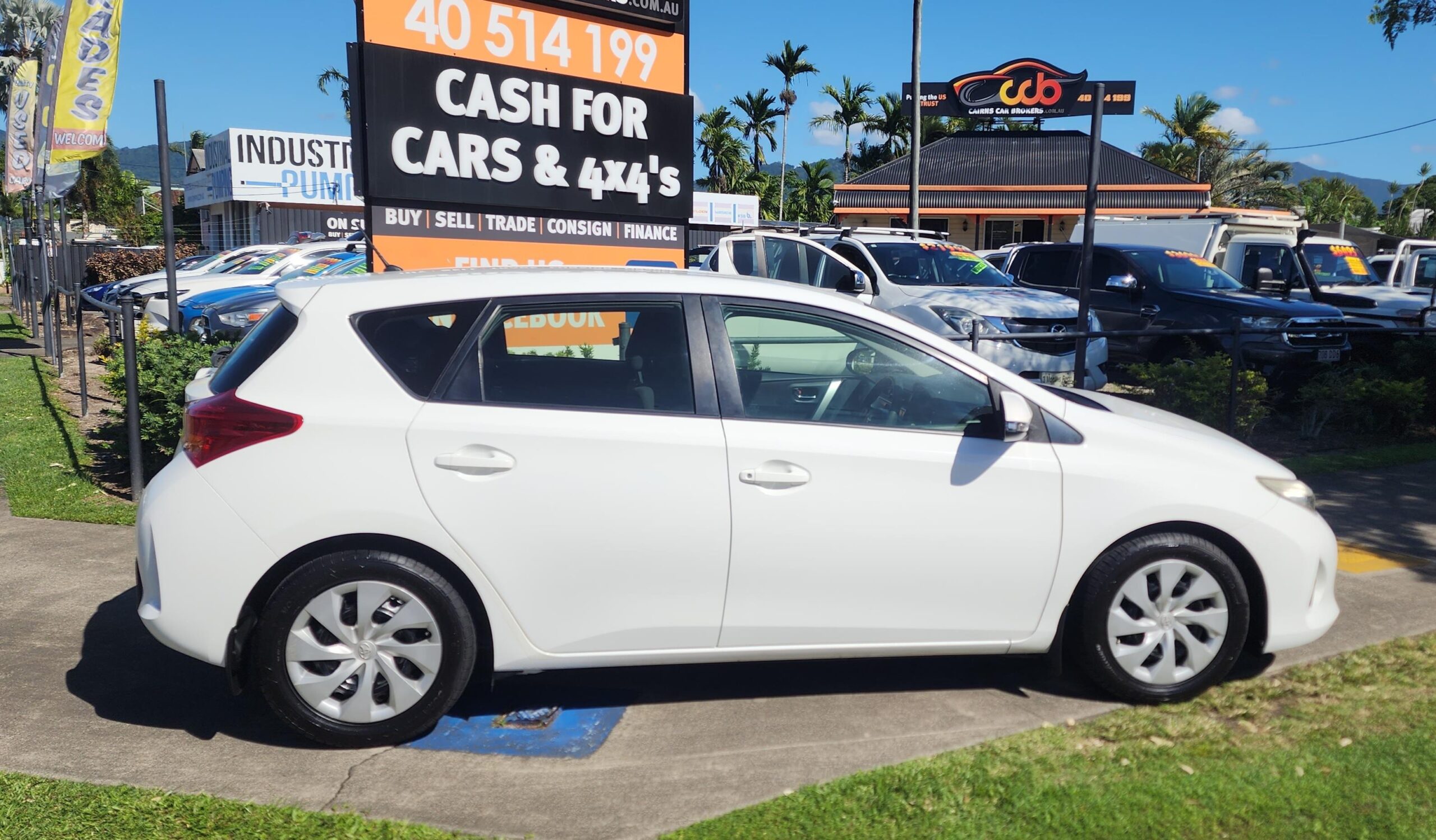 Toyota Corolla Ascent S CVT-Sport Hatch