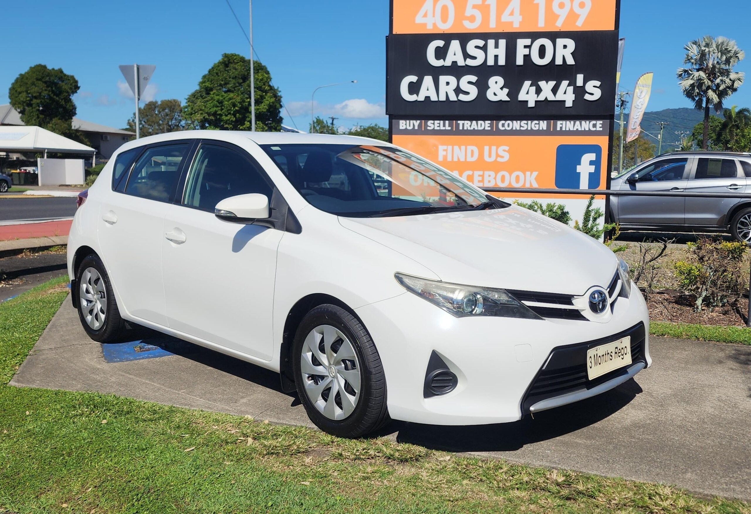 Toyota Corolla Ascent S CVT-Sport Hatch