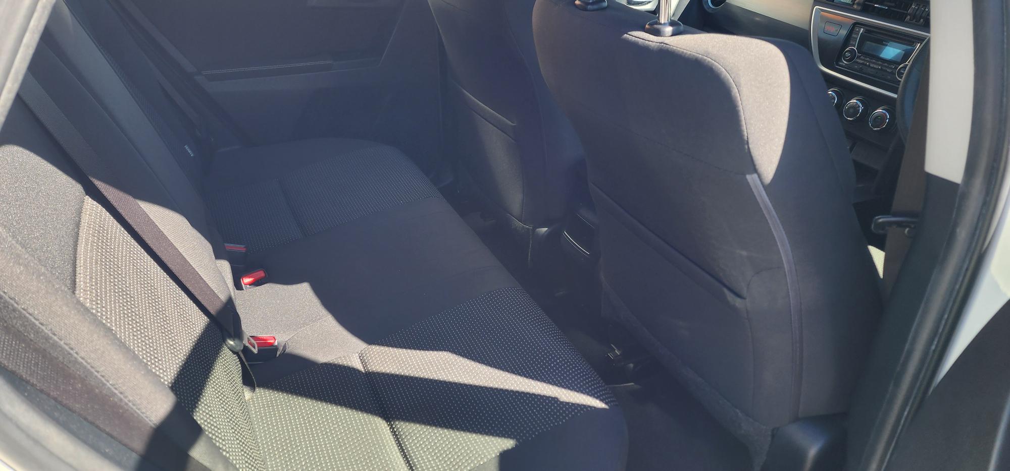 Toyota Corolla Ascent S CVT-Sport Hatch