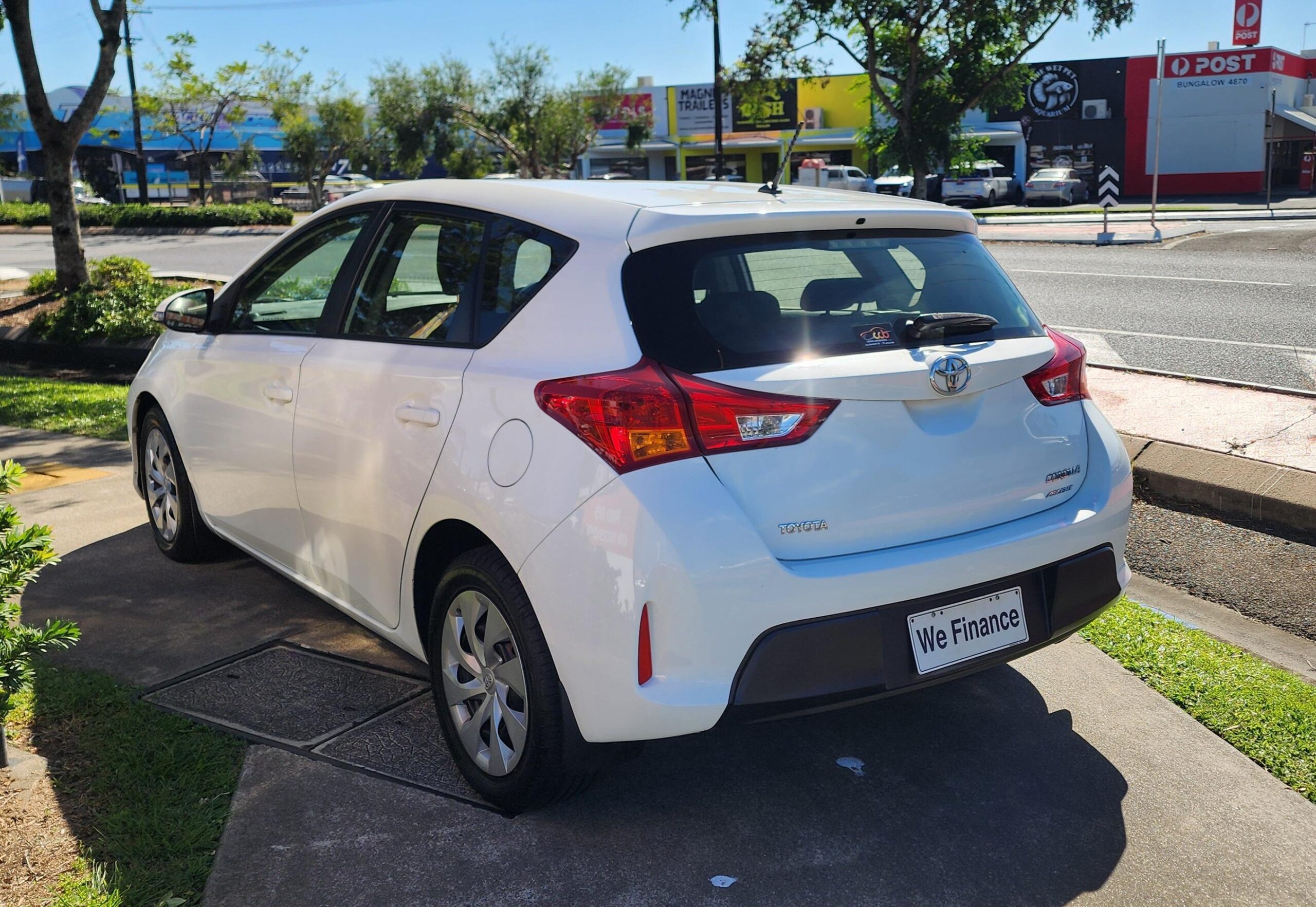 Toyota Corolla Ascent S CVT-Sport Hatch