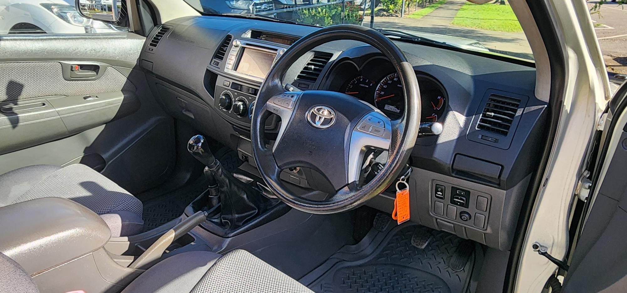 Toyota Hilux SR Single Cab Utility