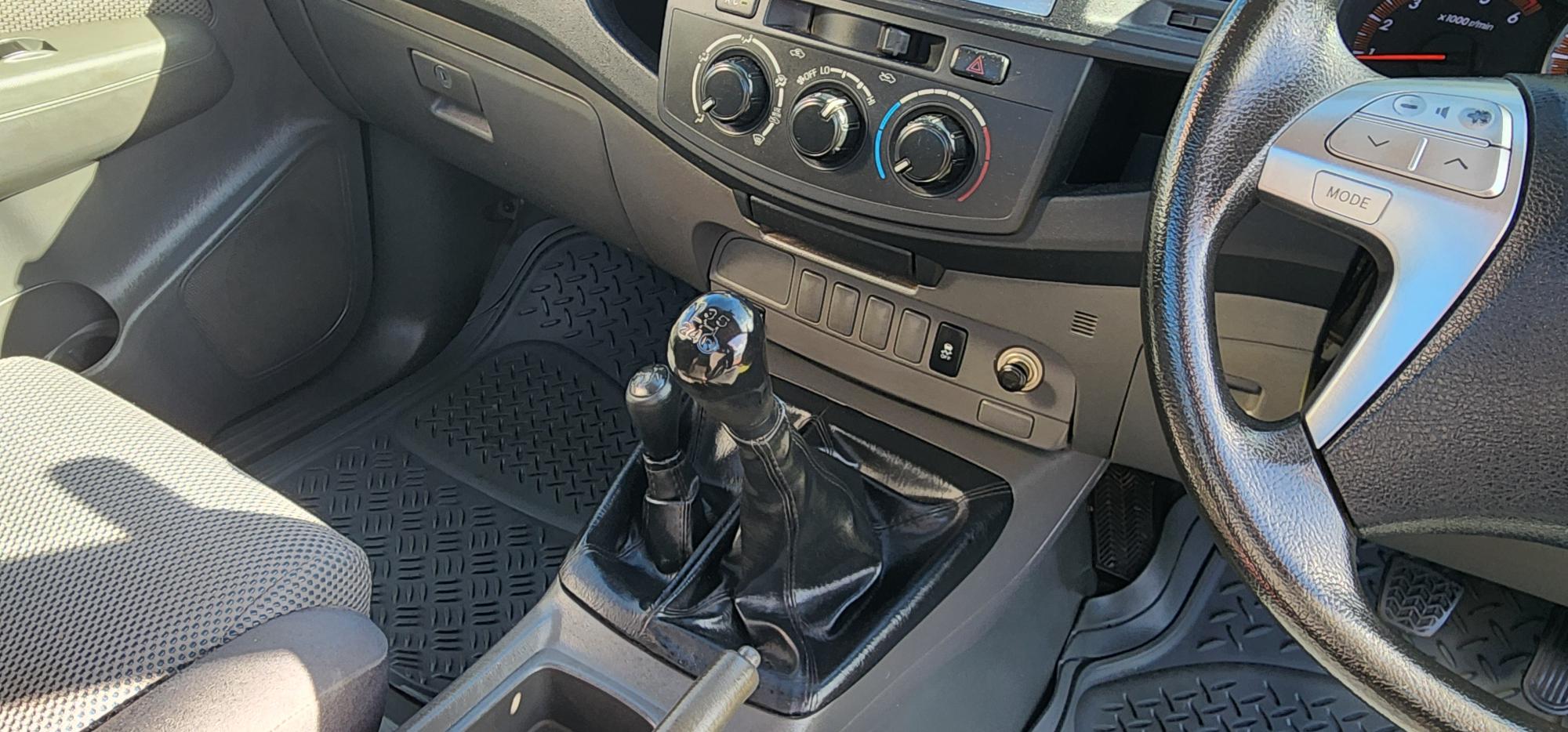 Toyota Hilux SR Single Cab Utility
