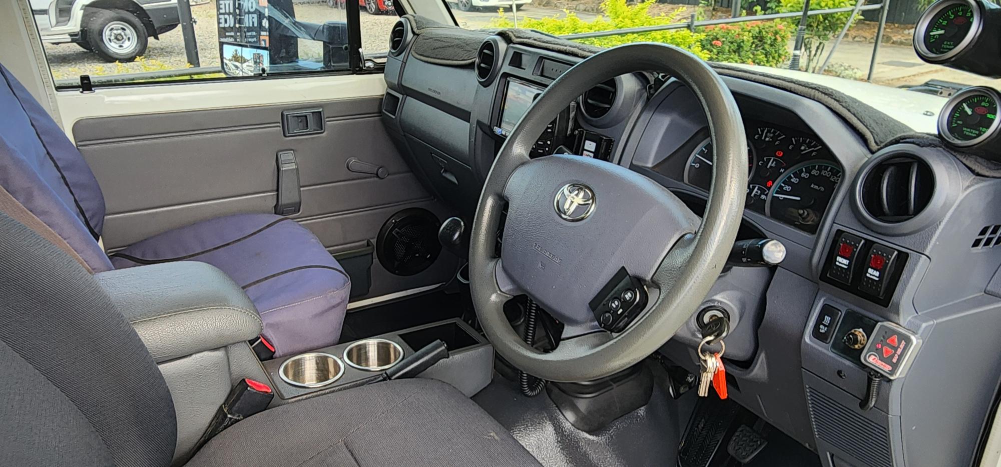 Toyota Landcruiser Workmate Cab Chassis Utility