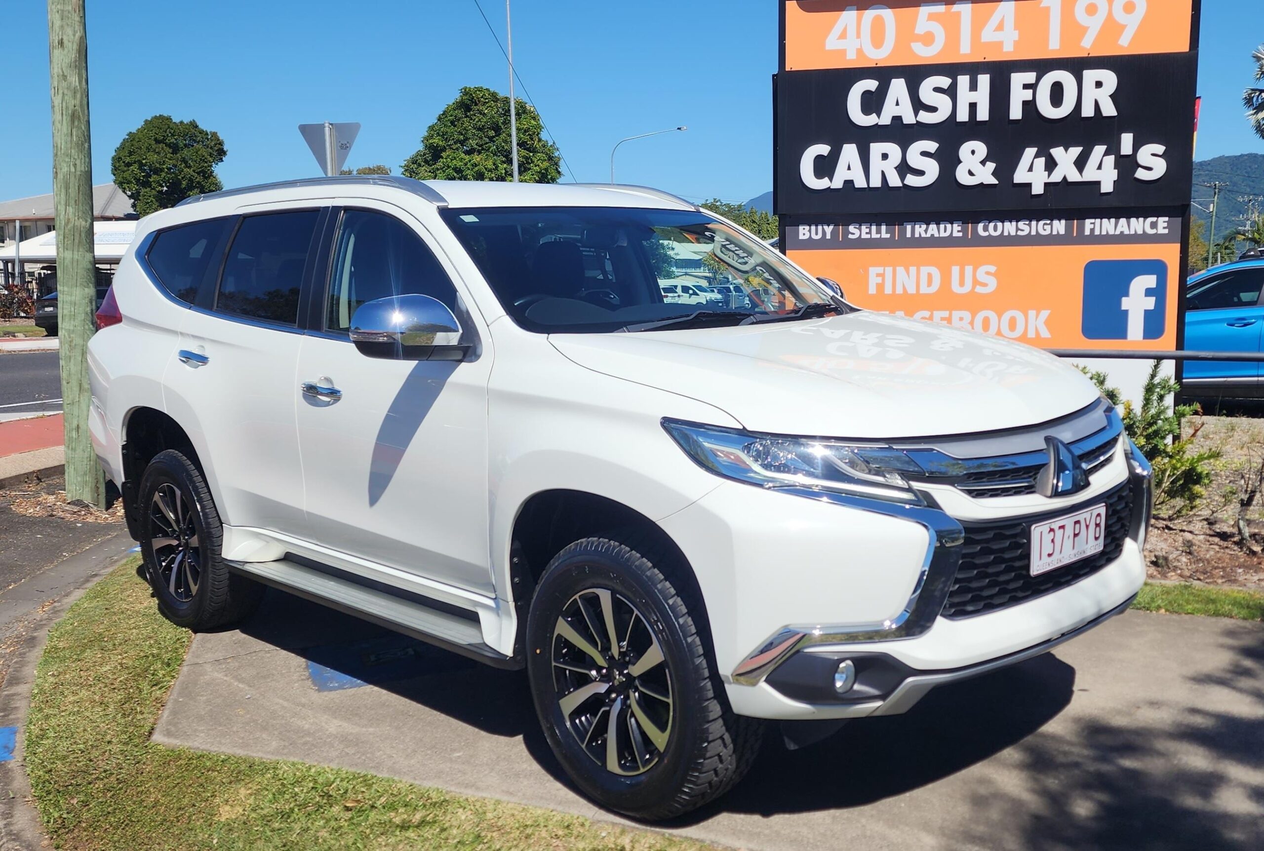 Mitsubishi Pajero Sport GLS Wagon