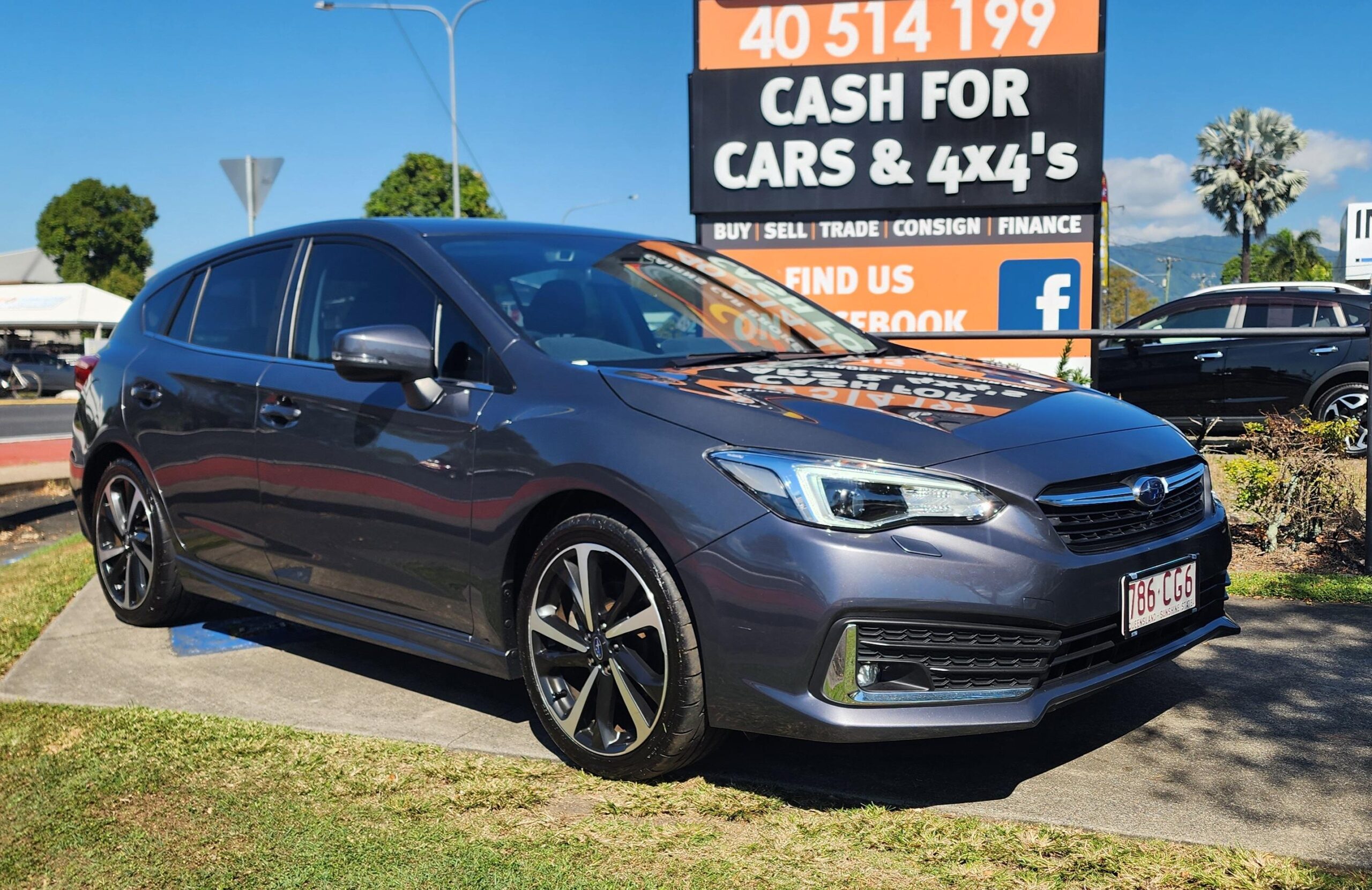 Subaru Impreza 2.0I-S Hatchback