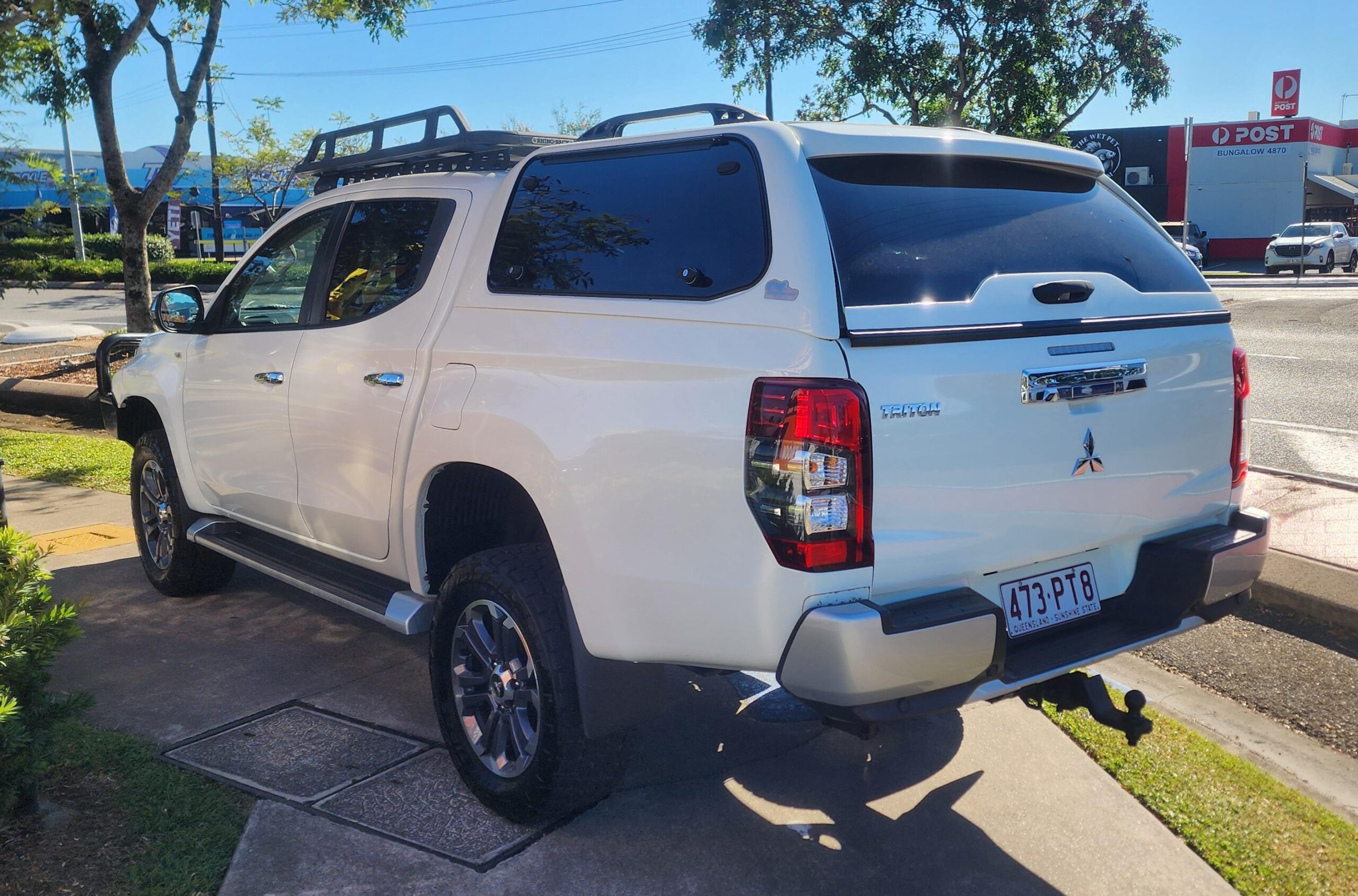 Mitsubishi Triton GLX-R Dual Cab Utility