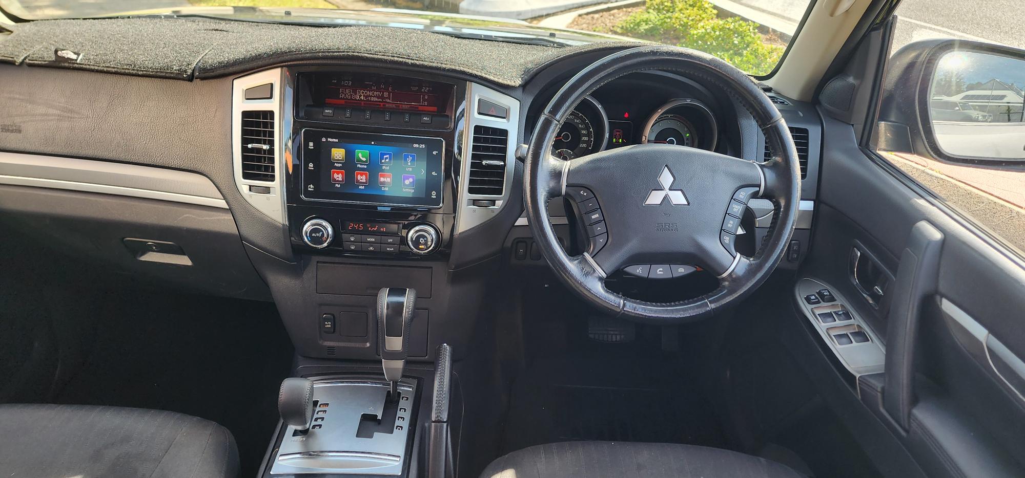 Mitsubishi Pajero GLX Wagon