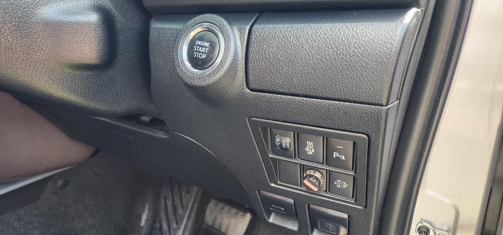 Toyota Fortuner GXL Wagon