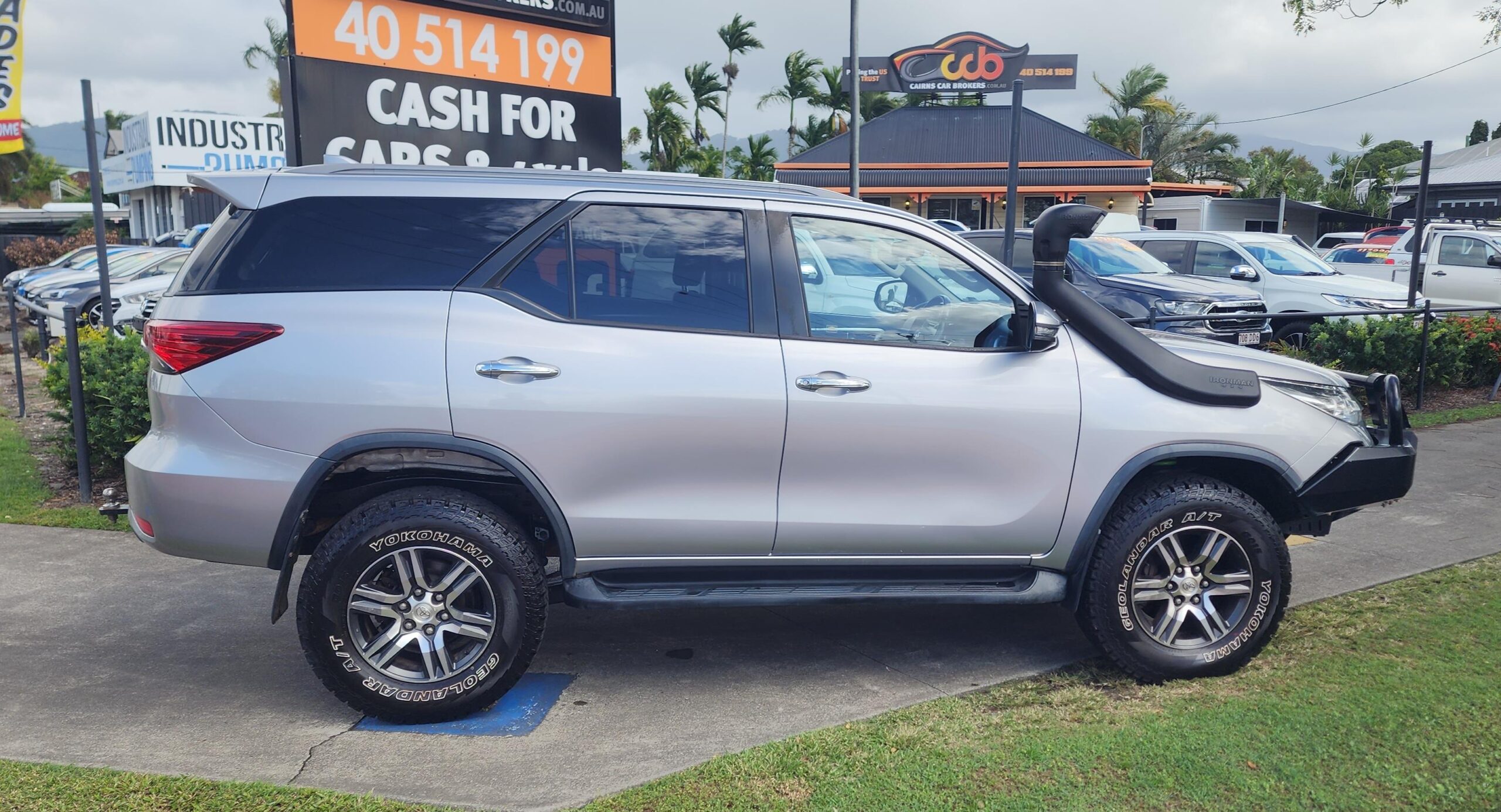 Toyota Fortuner GXL Wagon