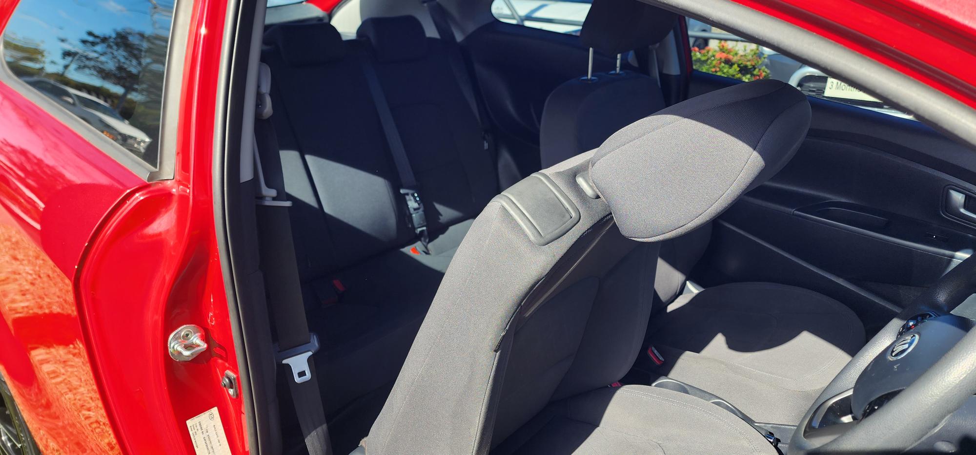 Kia Rio S UB My15 Hatchback