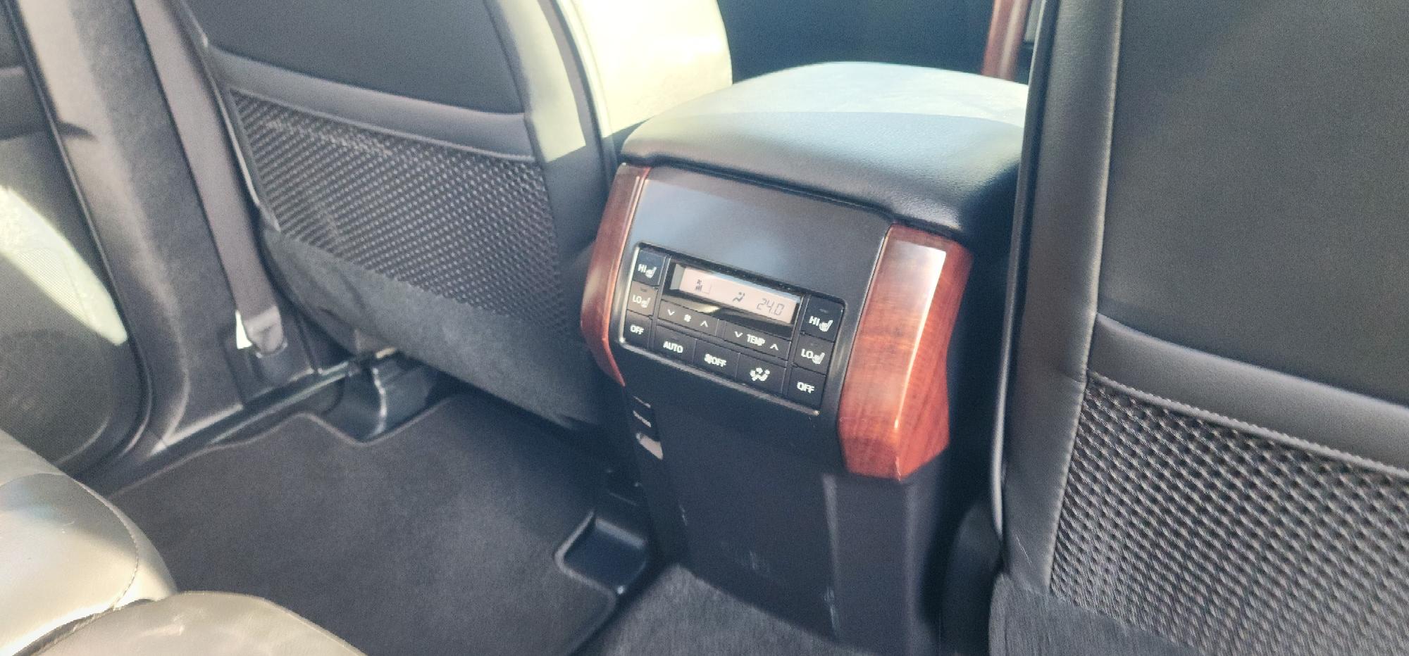 Toyota Landcruiser Prado VX Wagon