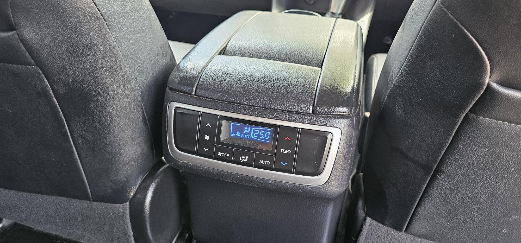 TOYOTA KLUGER GXL GSU55R WAGON