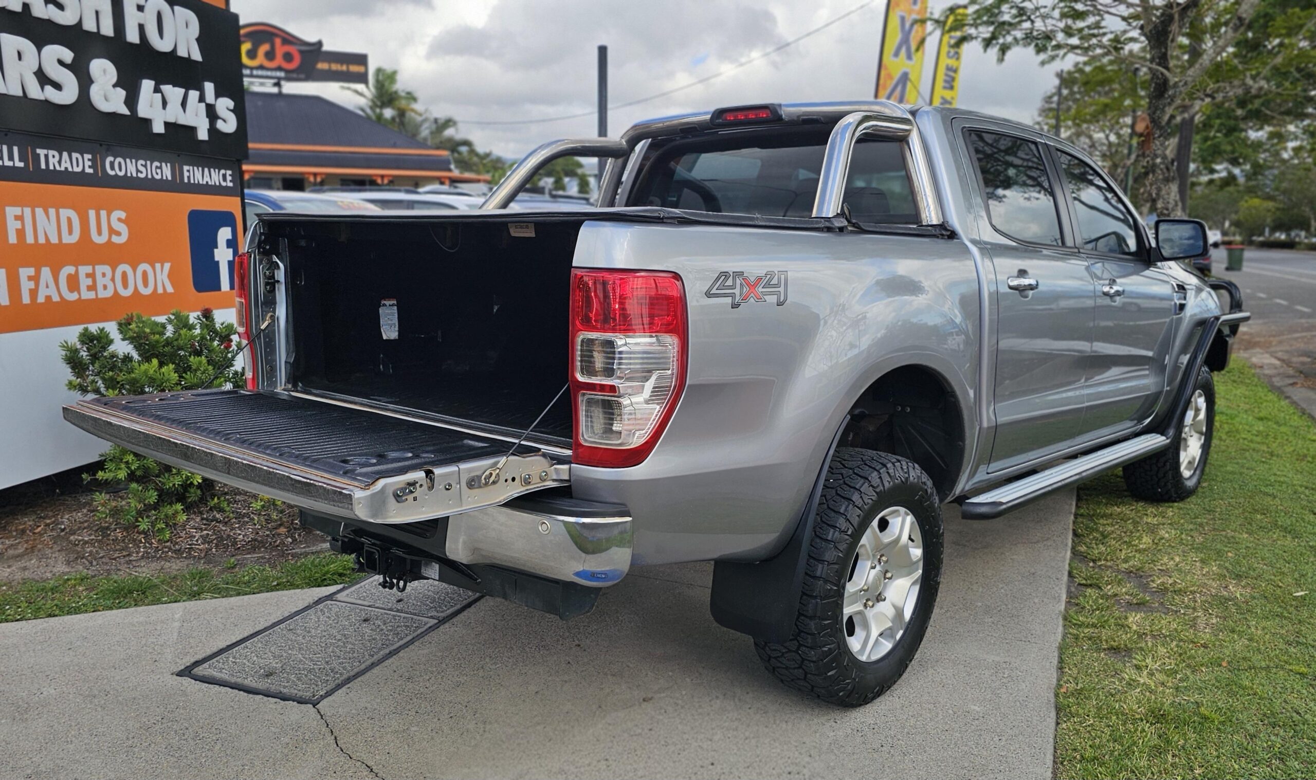 Ford Ranger XLT Dual Cab Utility